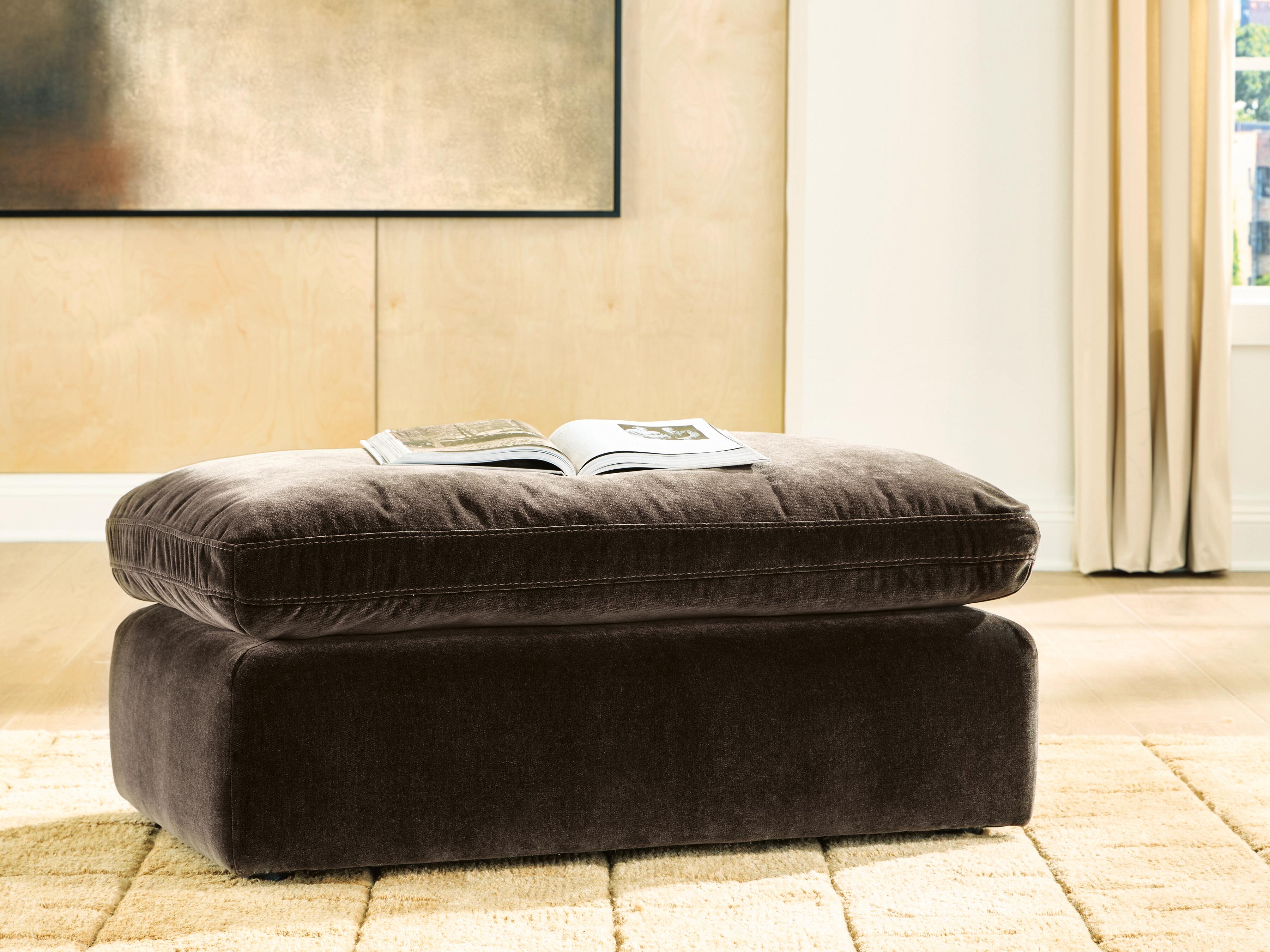 Hoover Furniture Outlet - Ashley Furniture - Maxton Heights Ottoman - Ottoman - 6780714