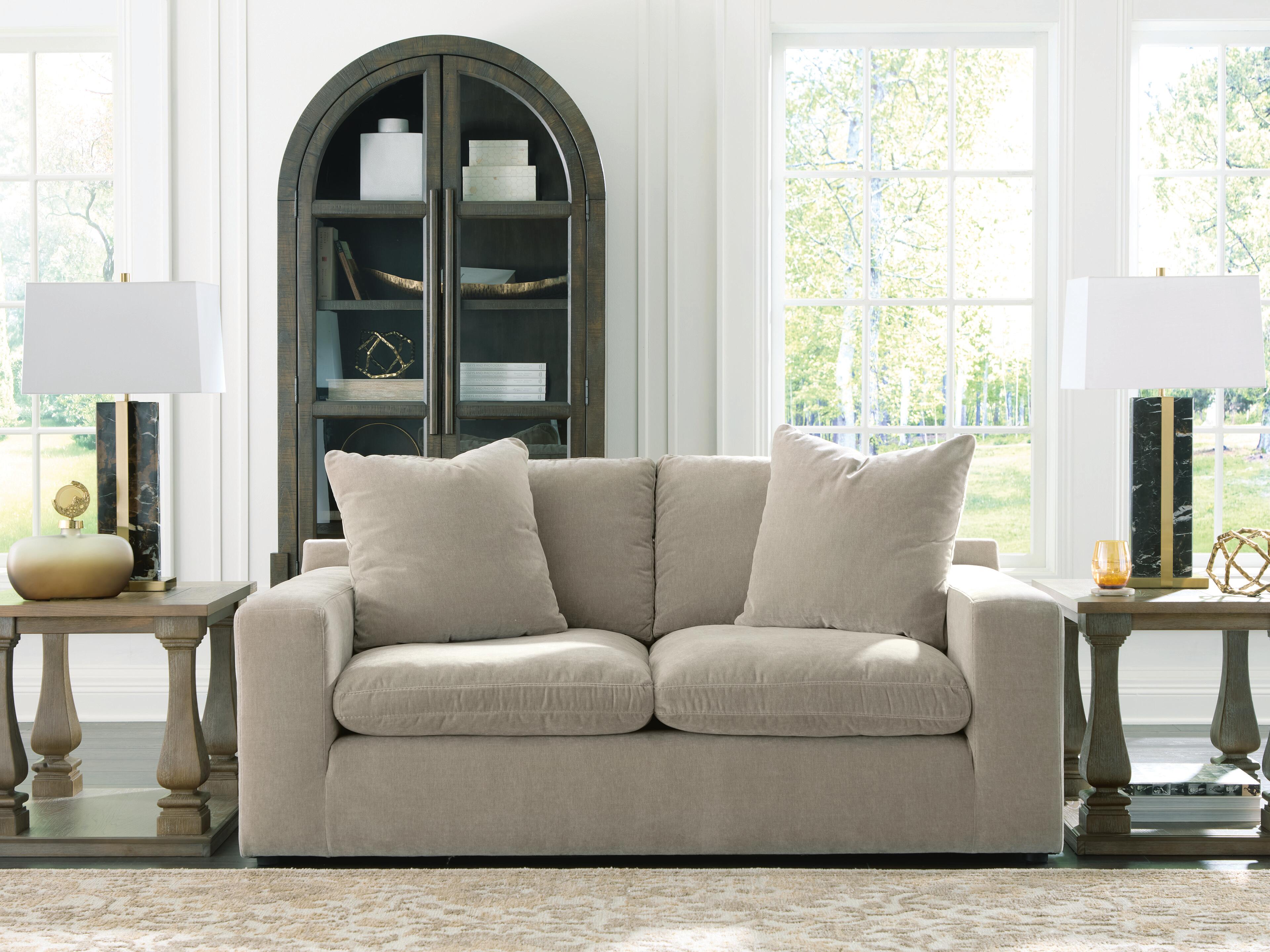 Hoover Furniture Outlet - Ashley Furniture - Maxton Heights Loveseat - Loveseat - 6780835