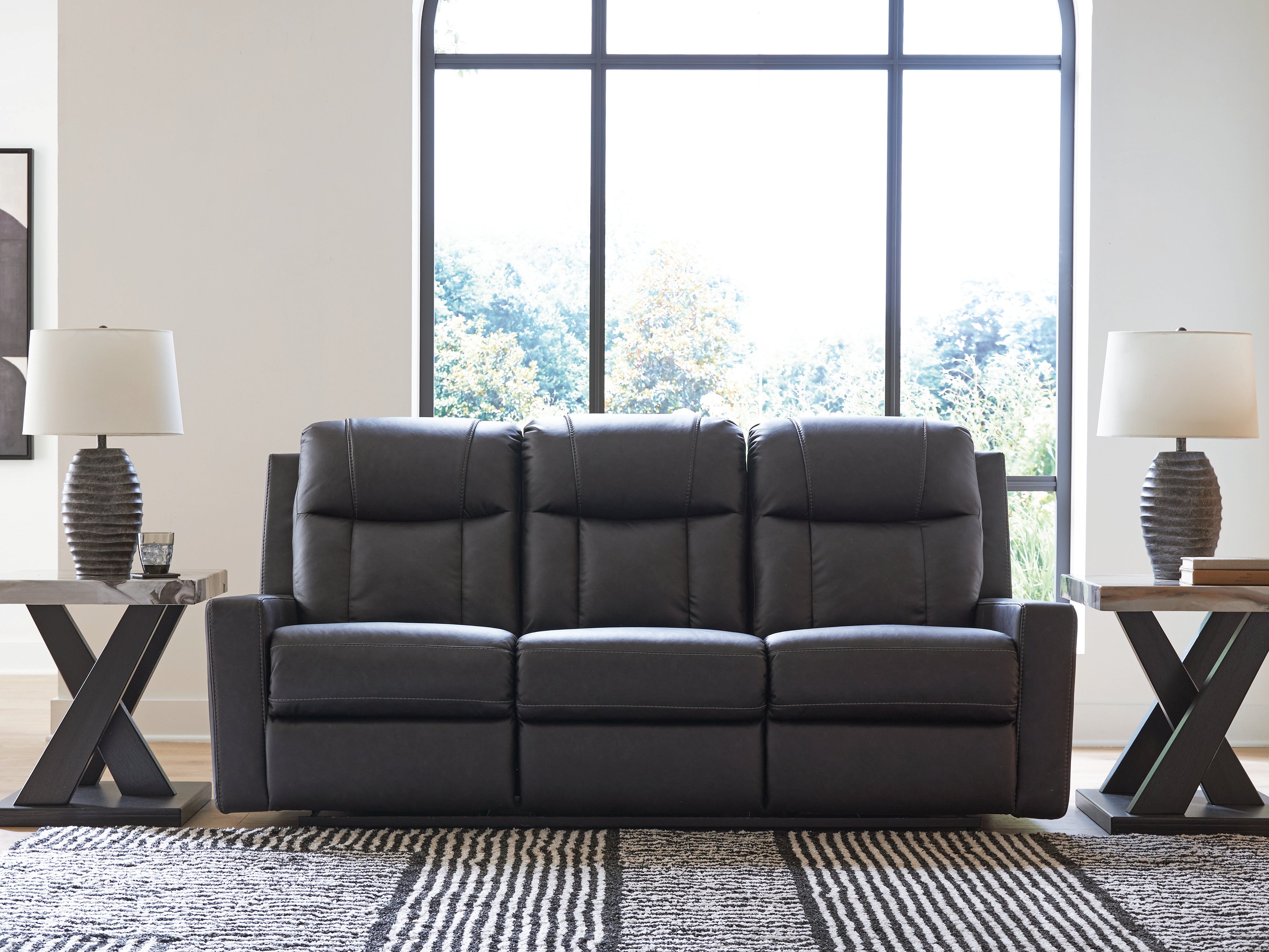 Hoover Furniture Outlet - Ashley Furniture - Mackmenville Reclining Sofa - Reclining Sofa - 7471388