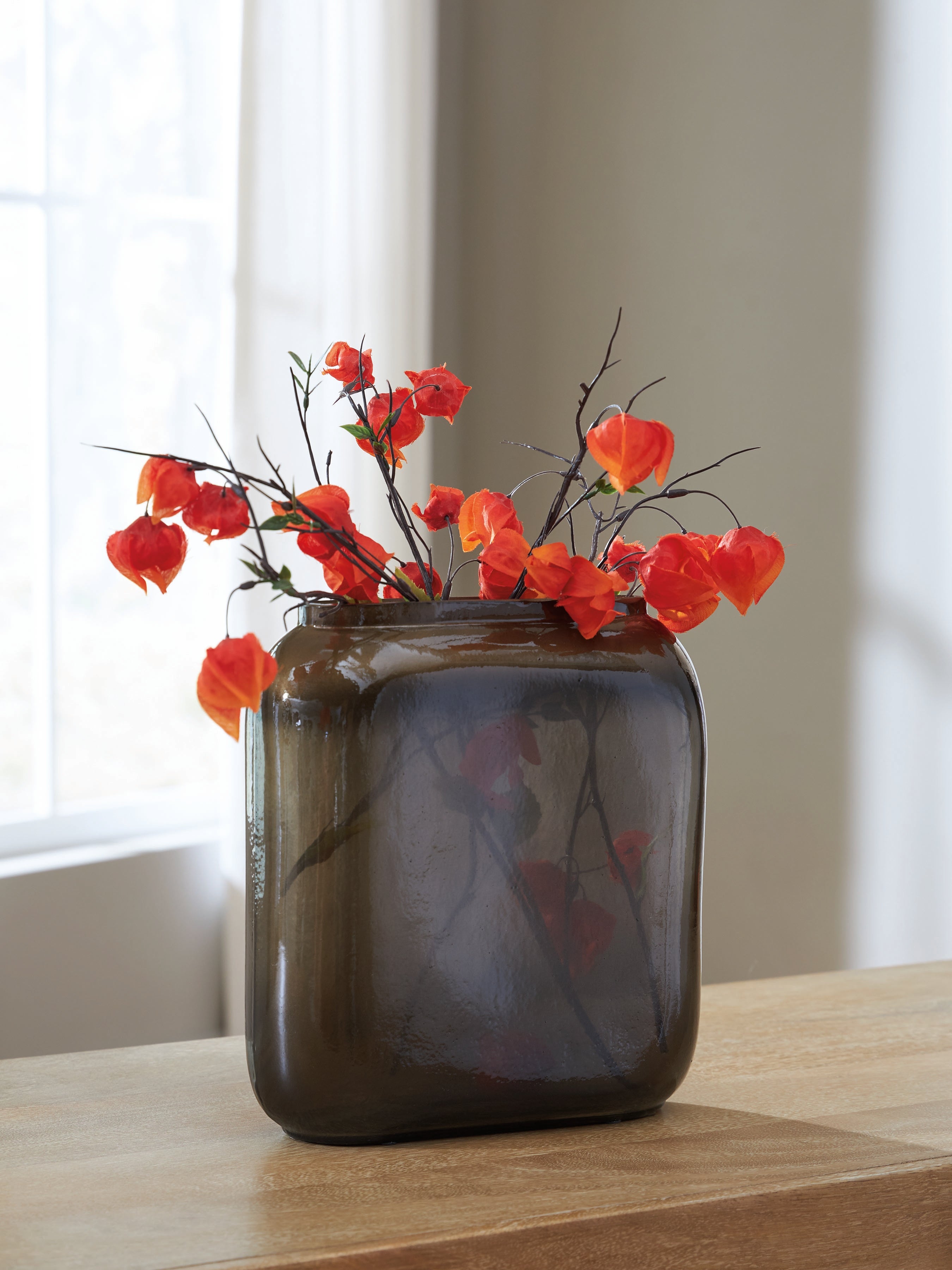 Hoover Furniture Outlet - Ashley Furniture - Sumner Vase - Vase - A2000811