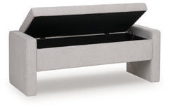 Akselman Storage Bench
