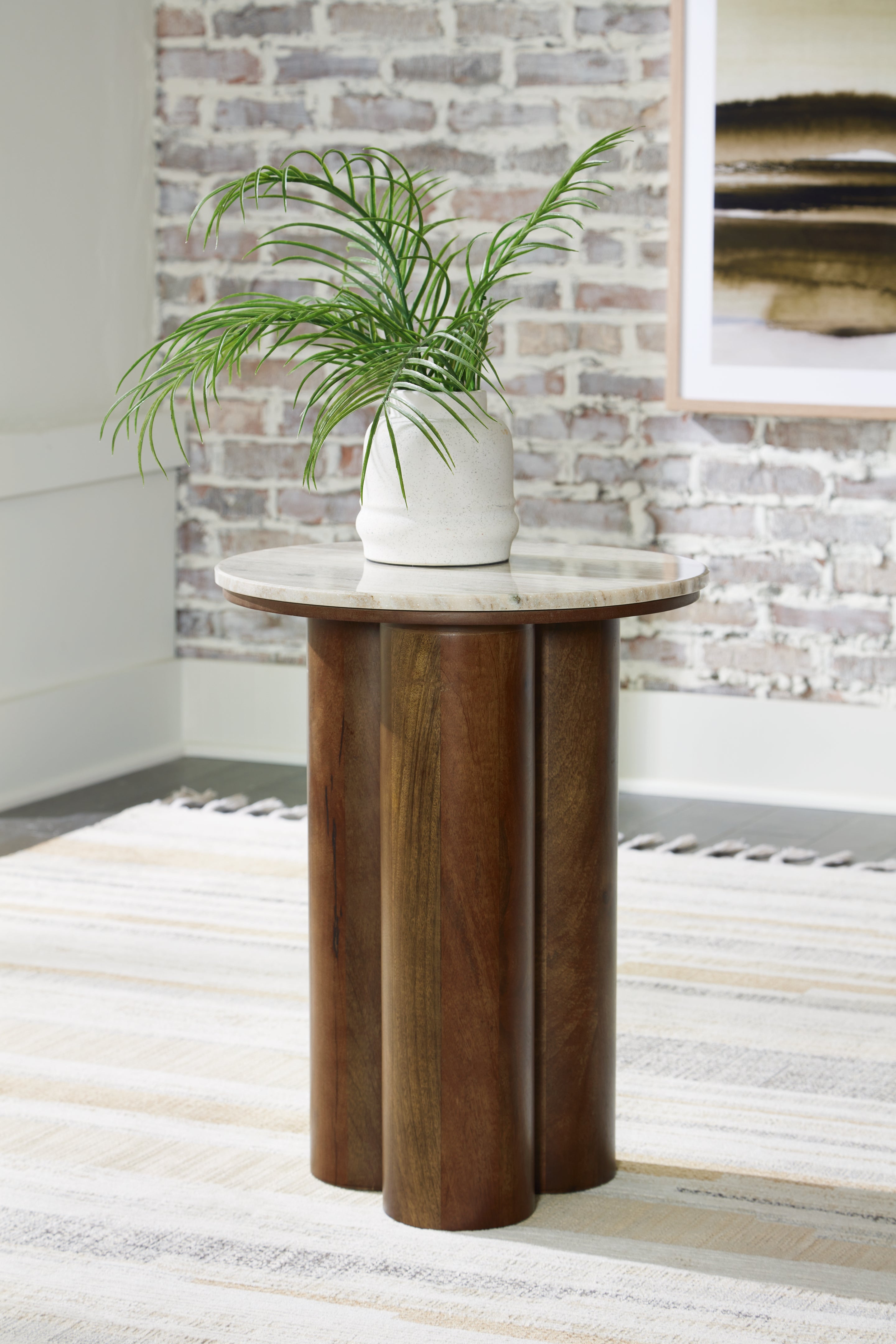 Hoover Furniture Outlet - Ashley Furniture - Henfield Accent Table - Accent Table - A4000623