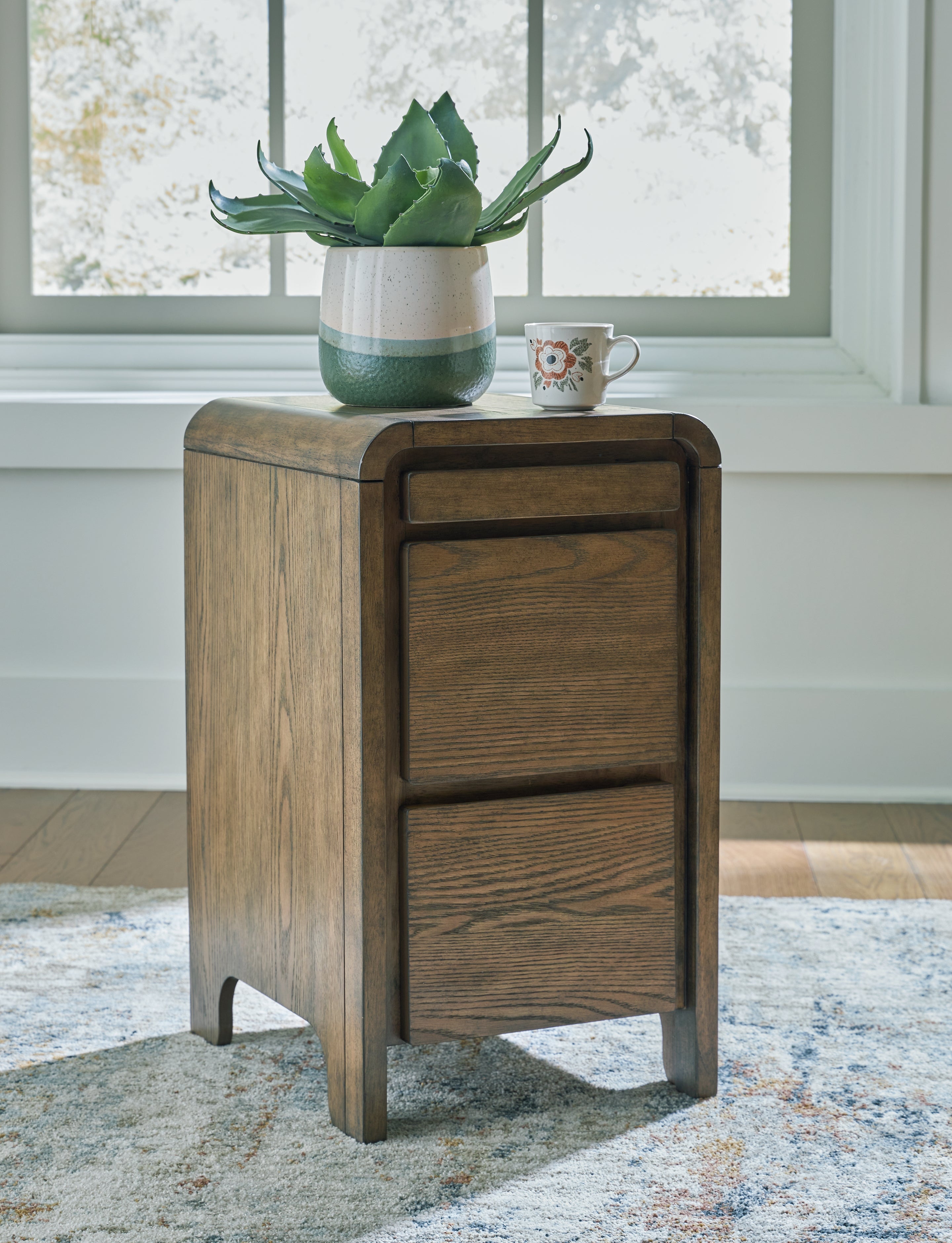 Hoover Furniture Outlet - Ashley Furniture - Jensworth Accent Table - Accent Table - A4000636