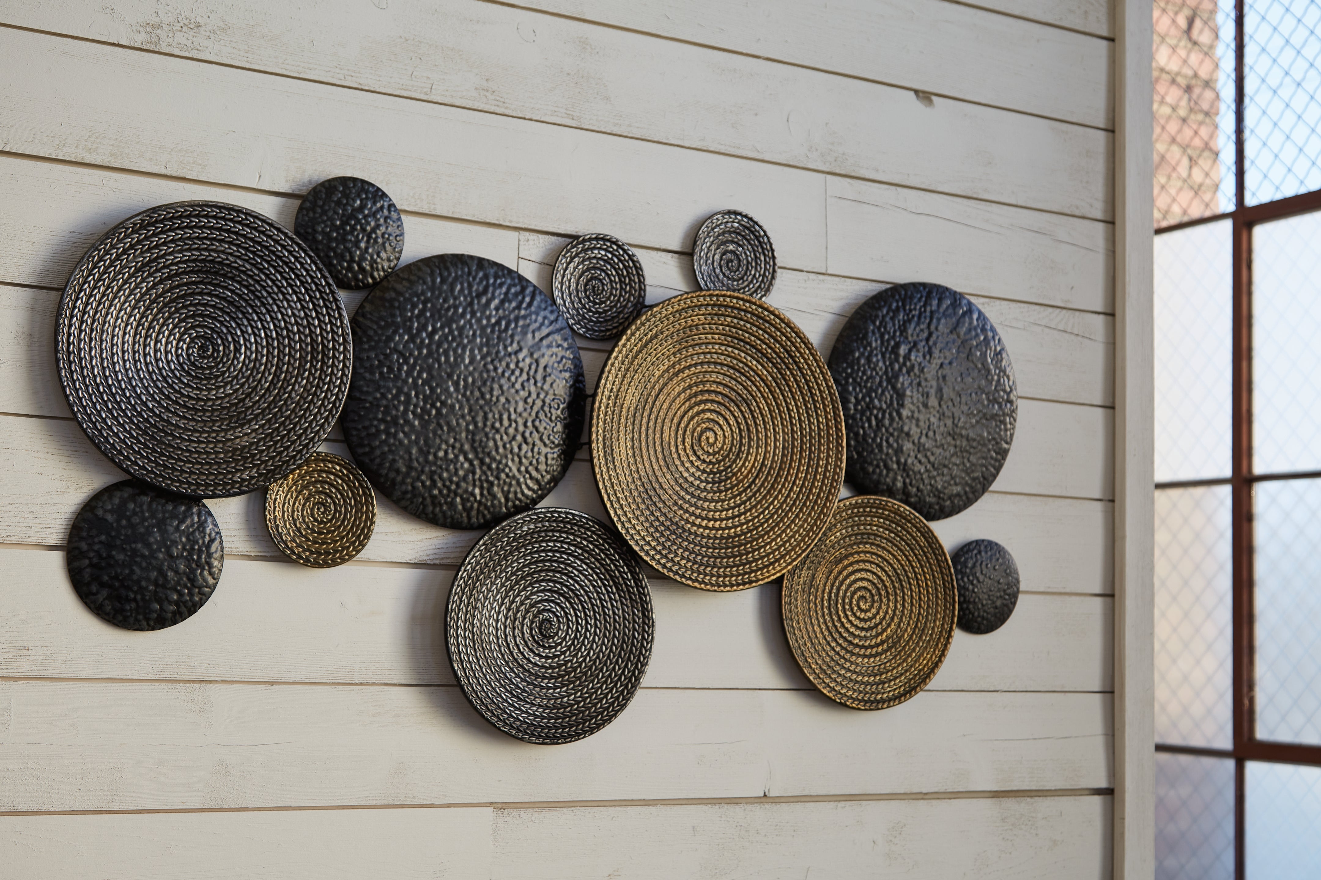 Hoover Furniture Outlet - Ashley Furniture - Emsley Wall Decor - Wall Decor - A8010284
