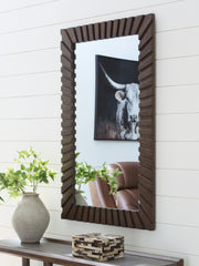 Hoover Furniture Outlet - Ashley Furniture - Advin Accent Mirror - Accent Mirror - A8010428