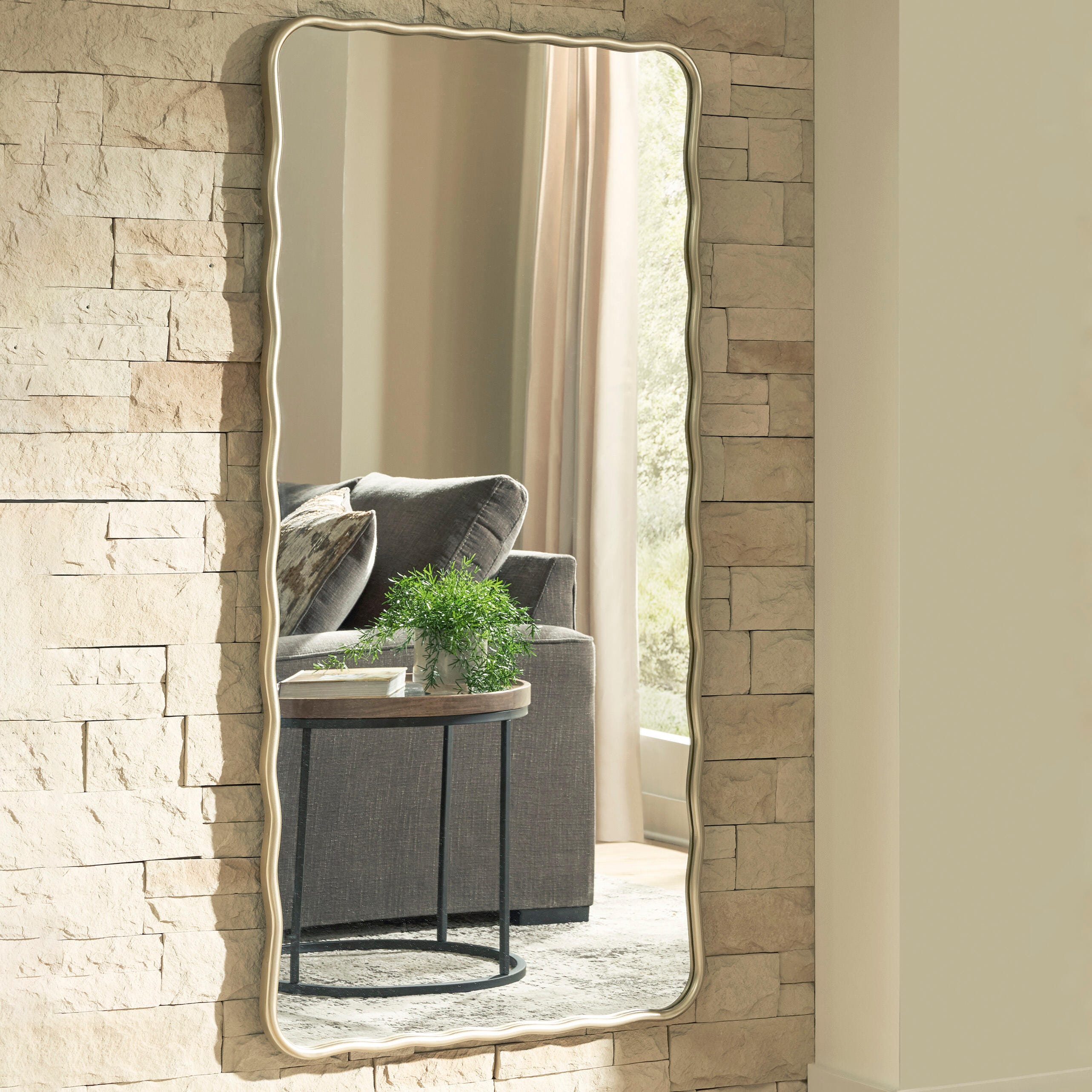 Hoover Furniture Outlet - Ashley Furniture - Brenthill Accent Mirror - Accent Mirror - A8010473