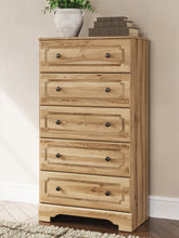 Hoover Furniture Outlet - Ashley Furniture - Aleaport Chest of Drawers - Five Drawer Chest - PCB1075-46