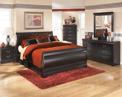 Hoover Furniture Outlet - Ashley Furniture - Huey Vineyard Queen Sleigh Bed - Queen Sleigh Bed - B128B4