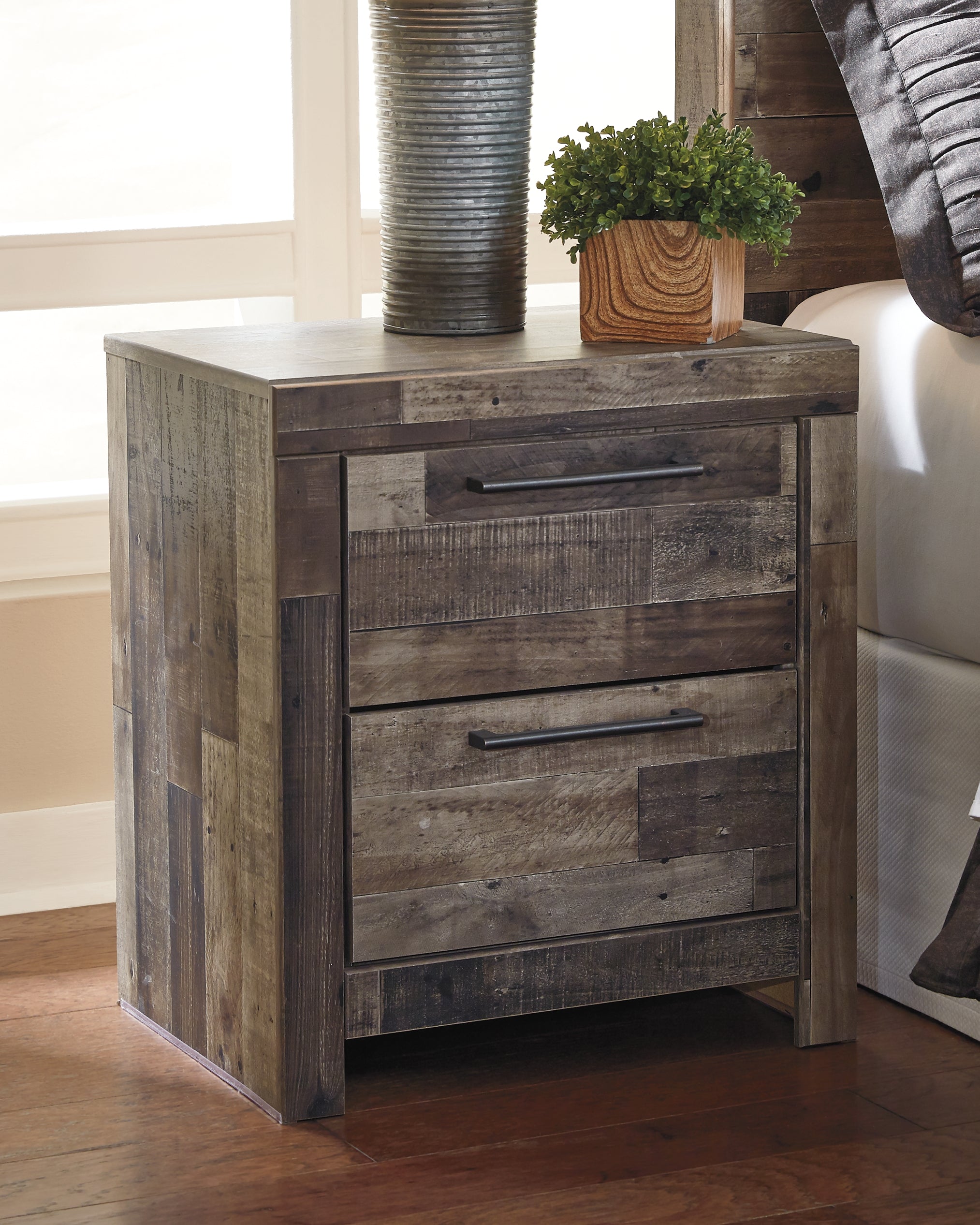Hoover Furniture Outlet - Ashley Furniture - Derekson Nightstand - Two Drawer Night Stand - B200-92