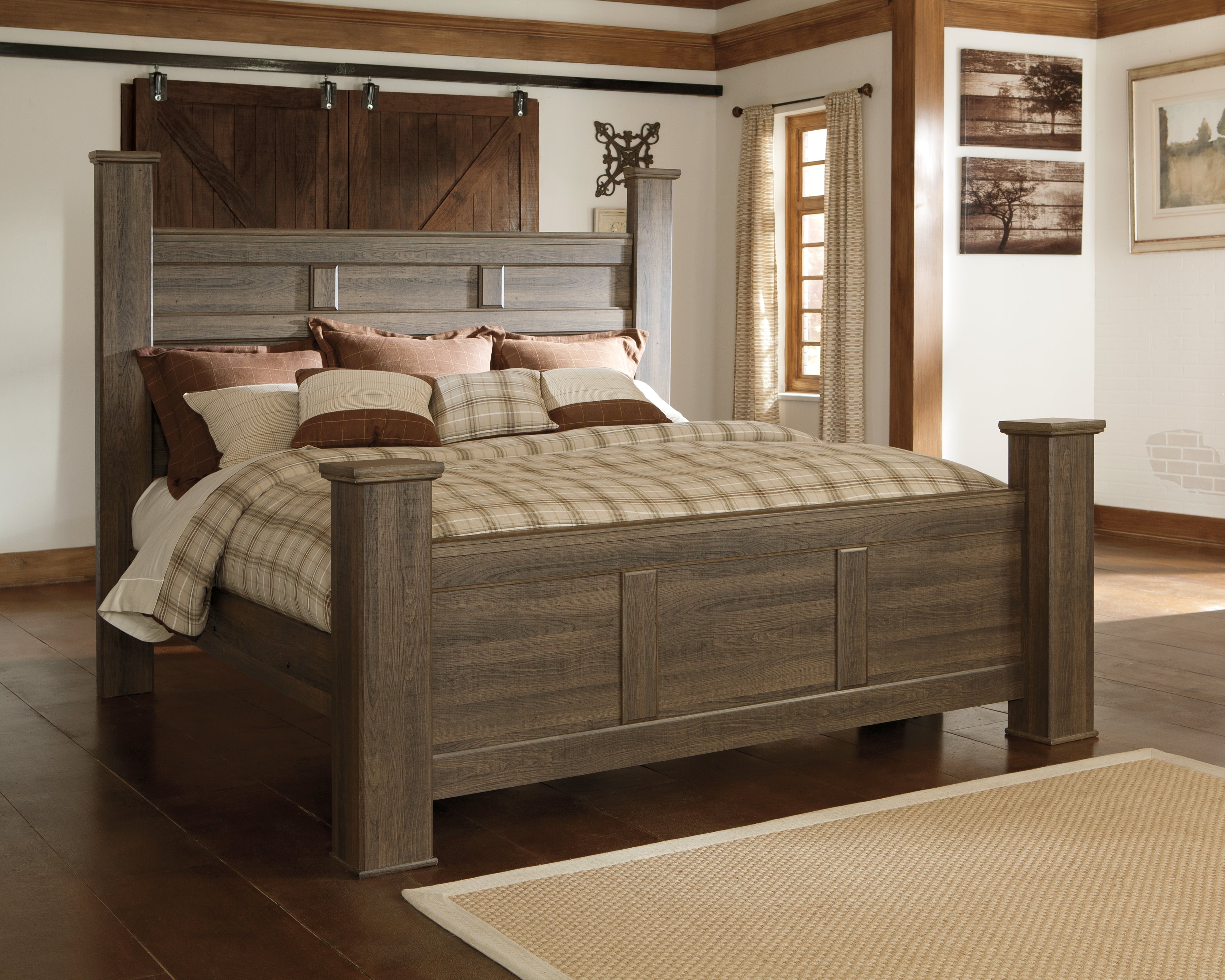 Hoover Furniture Outlet - Ashley Furniture - Juararo California King Poster Bed - California King Poster Bed - B251B12
