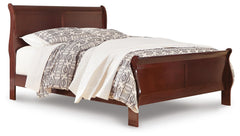 Alisdair Queen Sleigh Bed and Nightstand