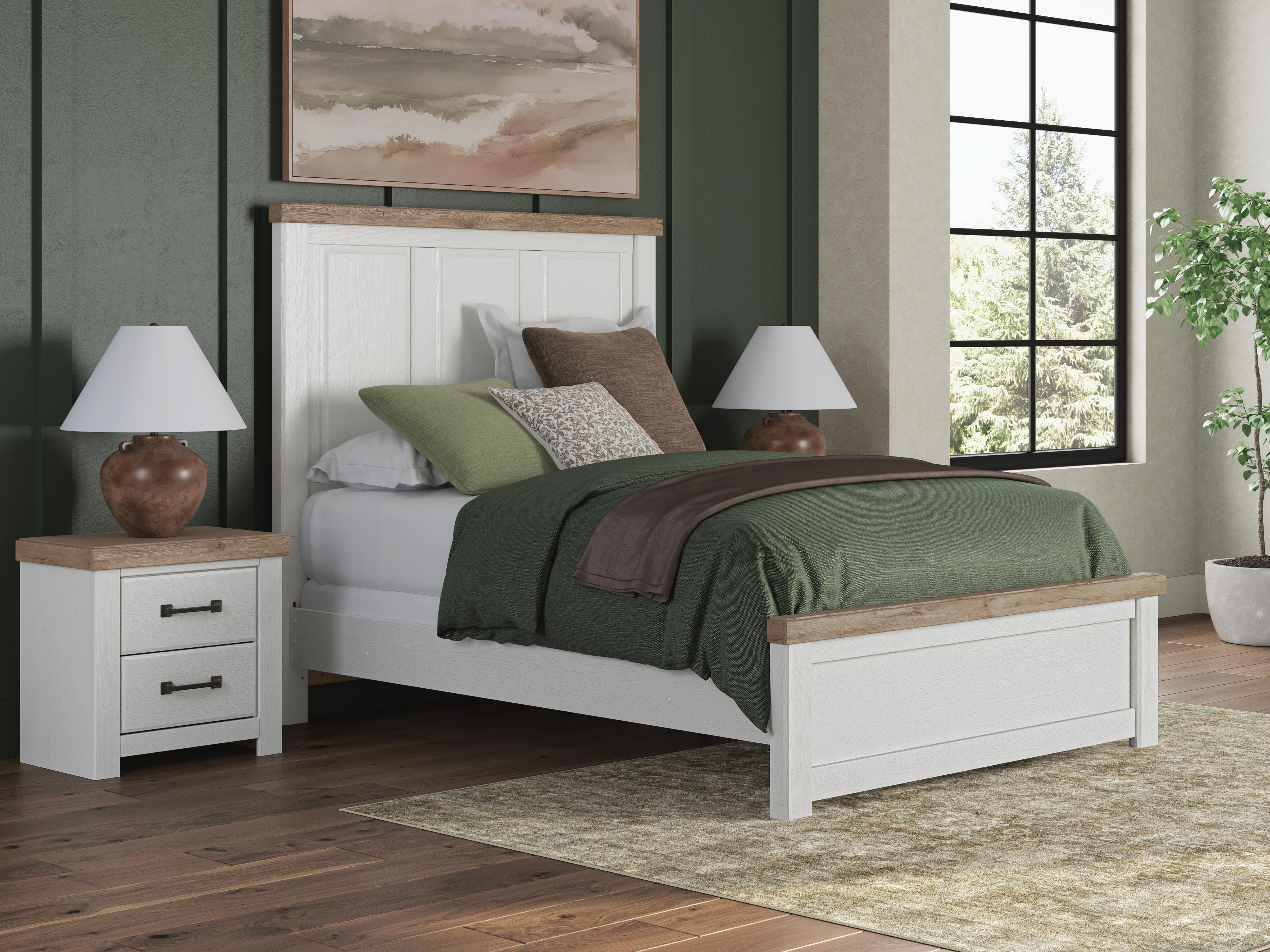 Hoover Furniture Outlet - Ashley Furniture - Savonport Queen Panel Bed - Queen Panel Bed - B4615B4