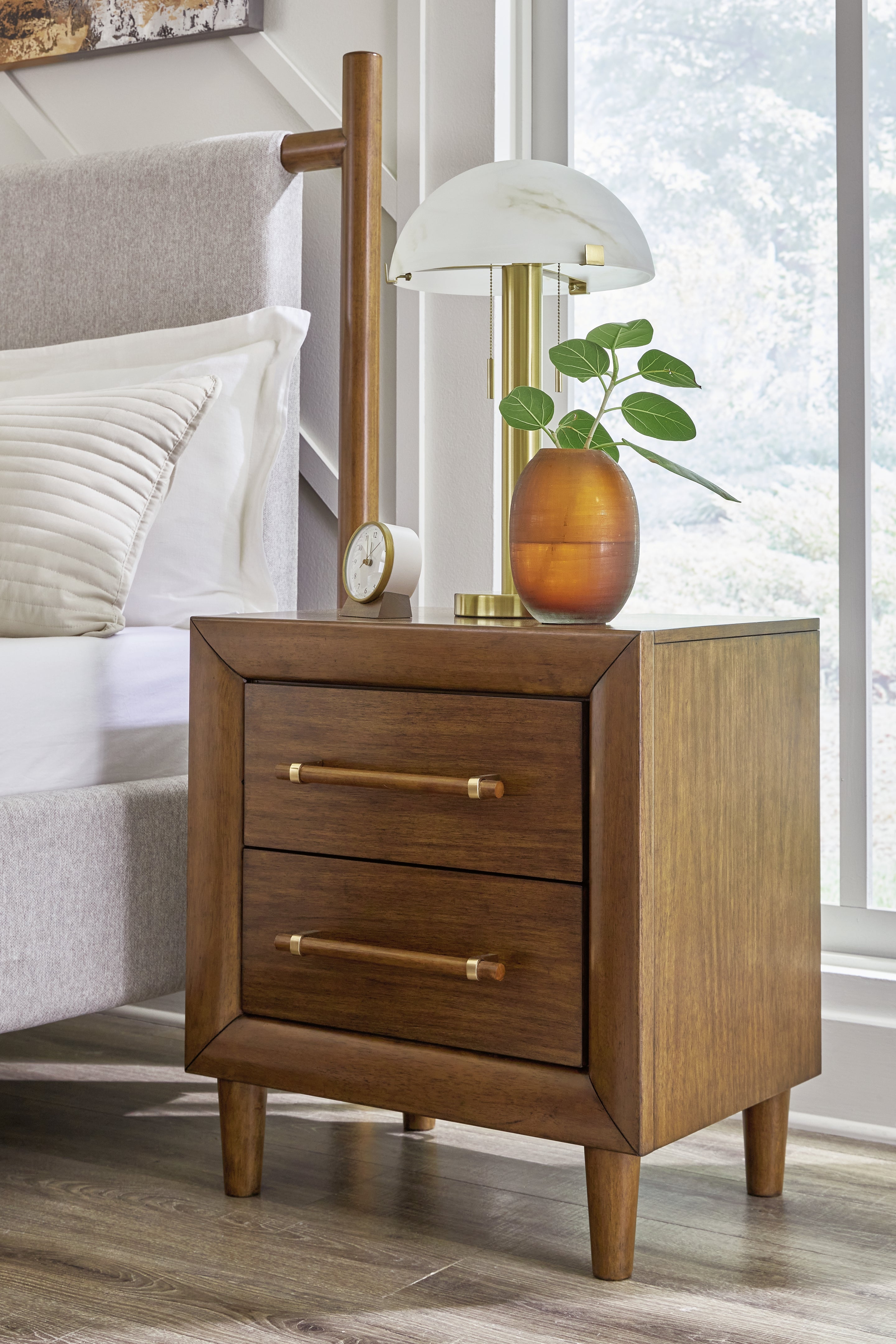 Hoover Furniture Outlet - Ashley Furniture - Lyncott Nightstand - Two Drawer Night Stand - B615-92