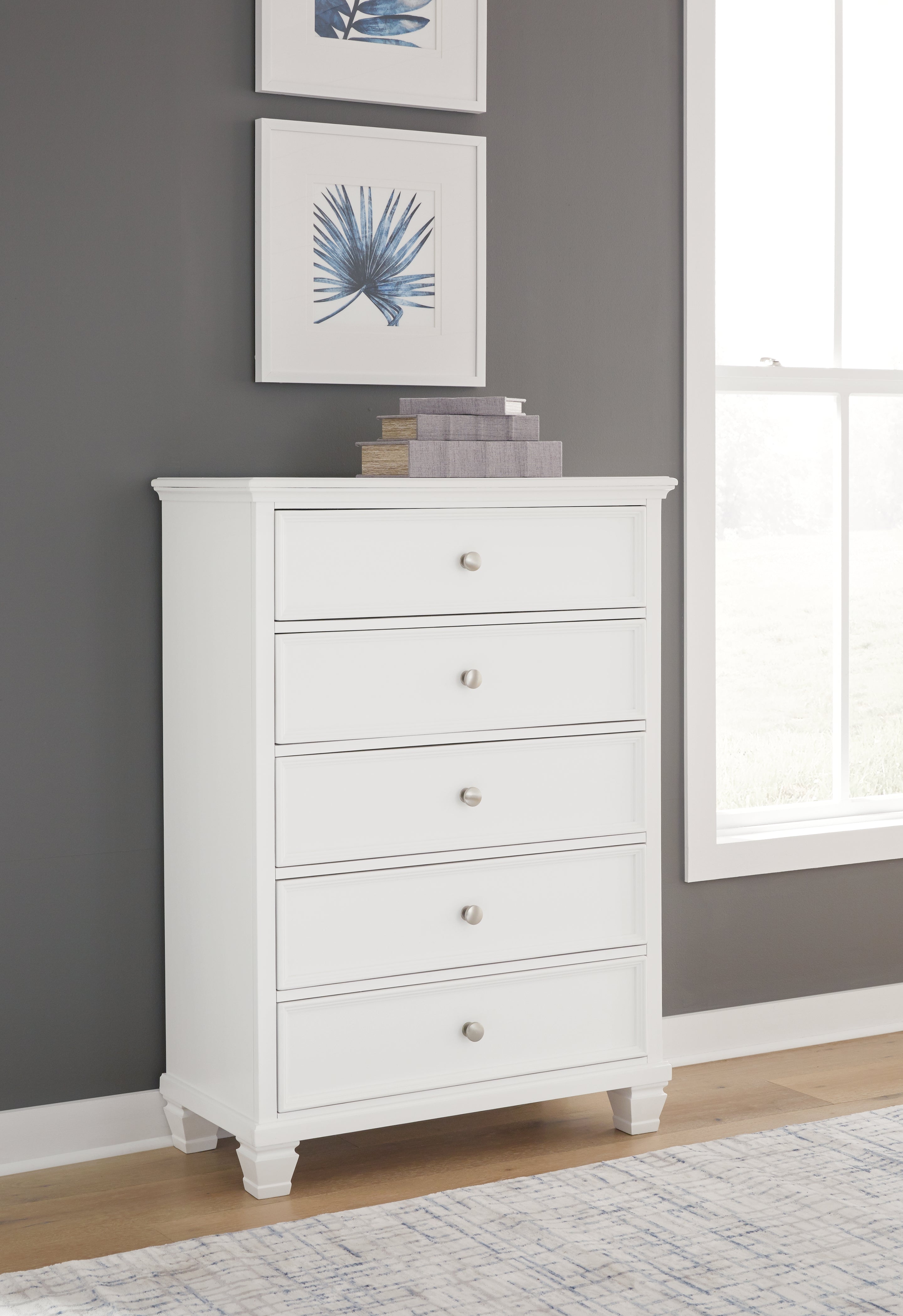 Hoover Furniture Outlet - Ashley Furniture - Fortman Chest of Drawers - Five Drawer Chest - B680-46