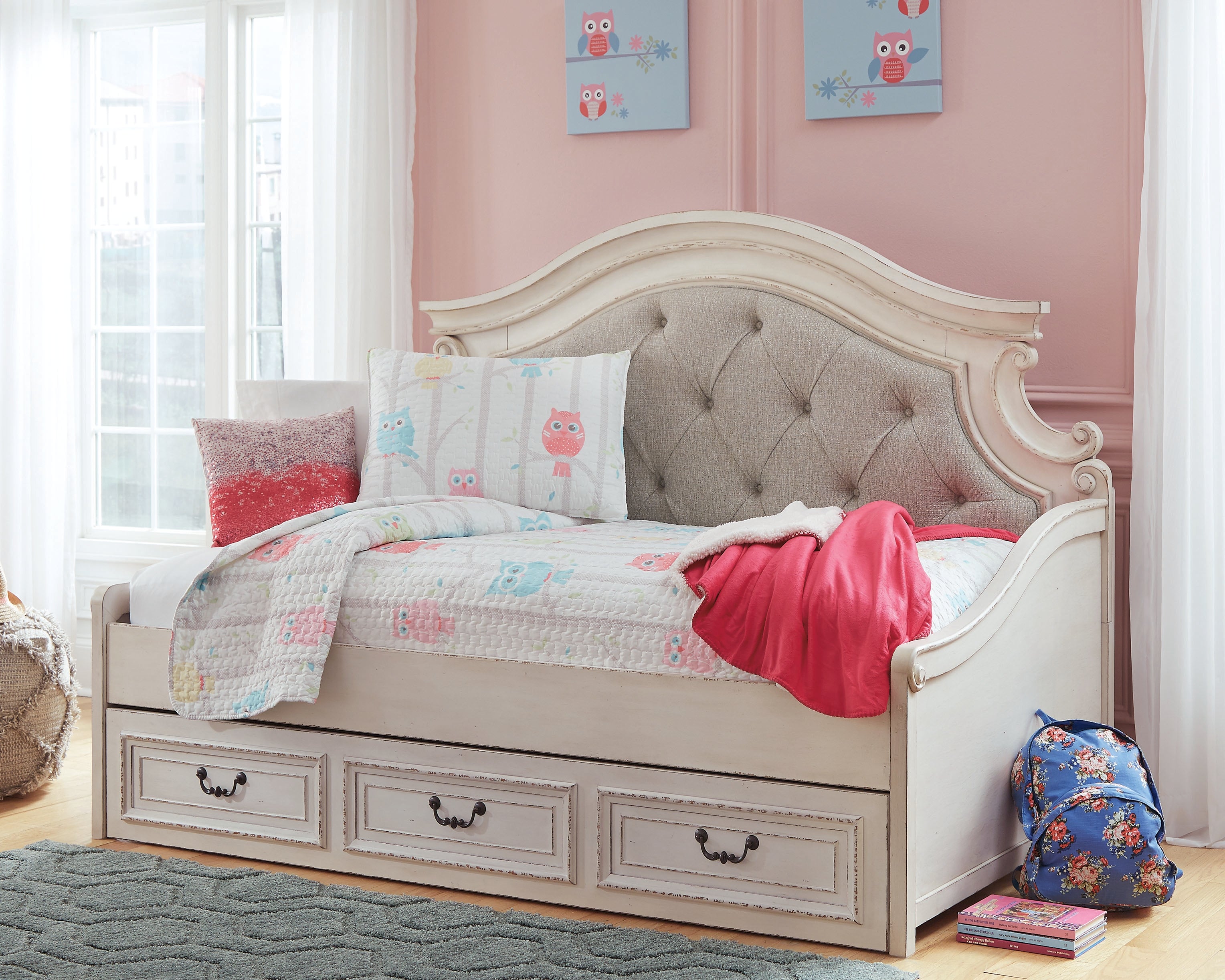 Hoover Furniture Outlet - Ashley Furniture - Realyn Twin Daybed with 1 Large Storage Drawer - Twin Day Bed with 1 Large Storage Drawer - B743B15