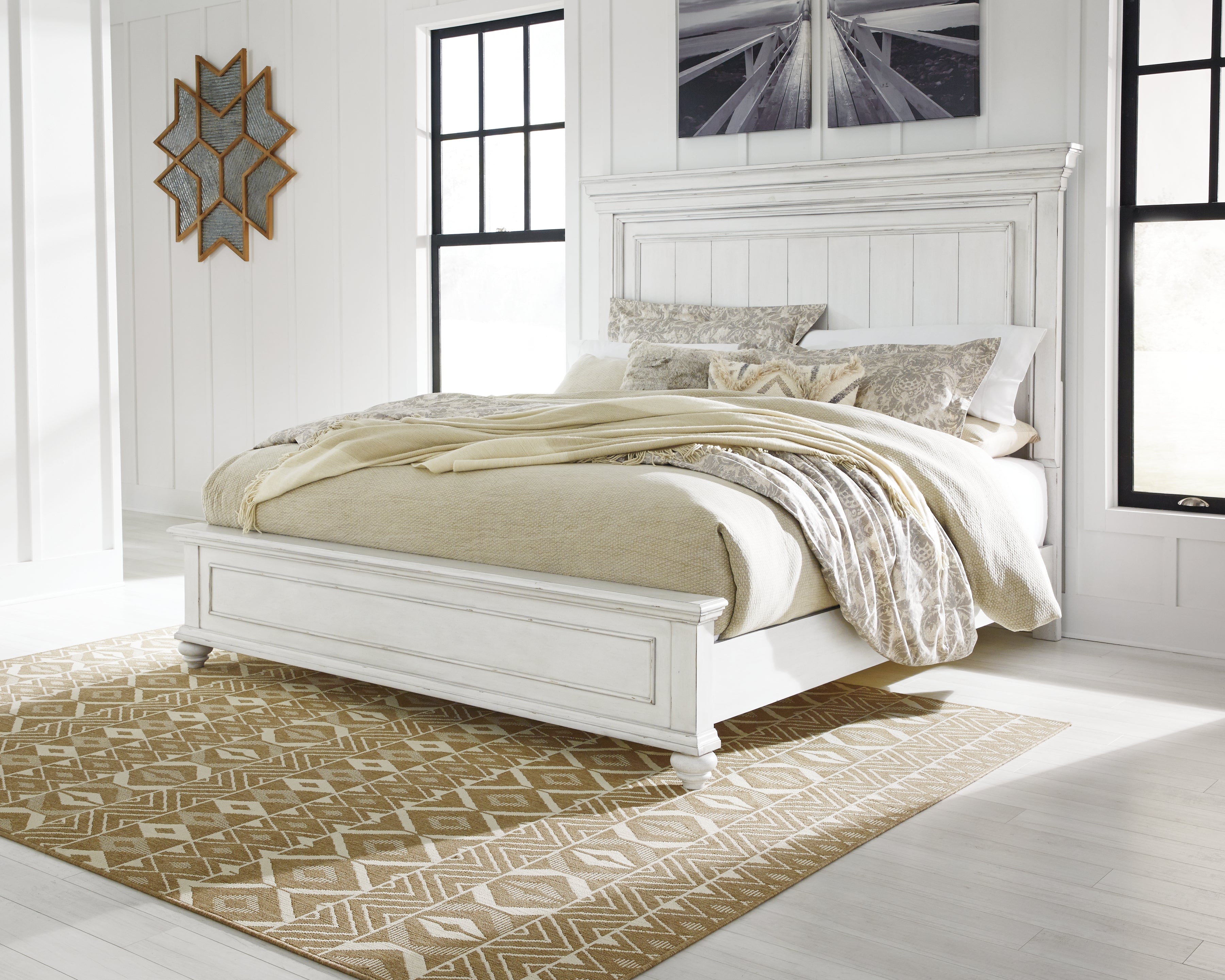 Hoover Furniture Outlet - Ashley Furniture - Kanwyn California King Panel Bed - California King Panel Bed - B777B11