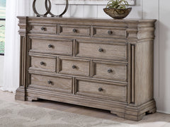 Hoover Furniture Outlet - Ashley Furniture - Blairhurst Dresser - Dresser - B916-31