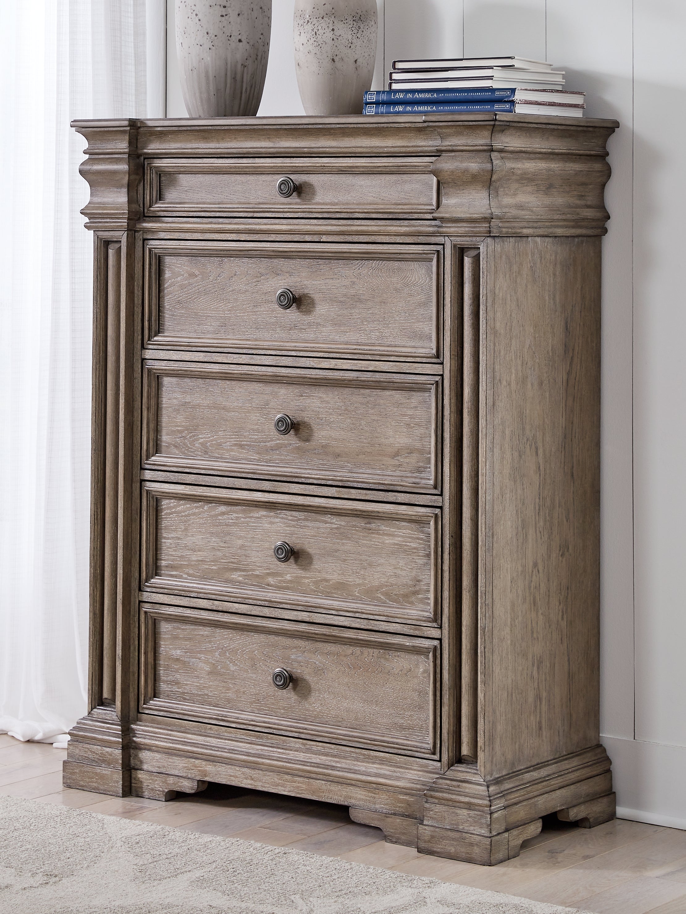 Hoover Furniture Outlet - Ashley Furniture - Blairhurst Chest of Drawers - Five Drawer Chest - B916-46