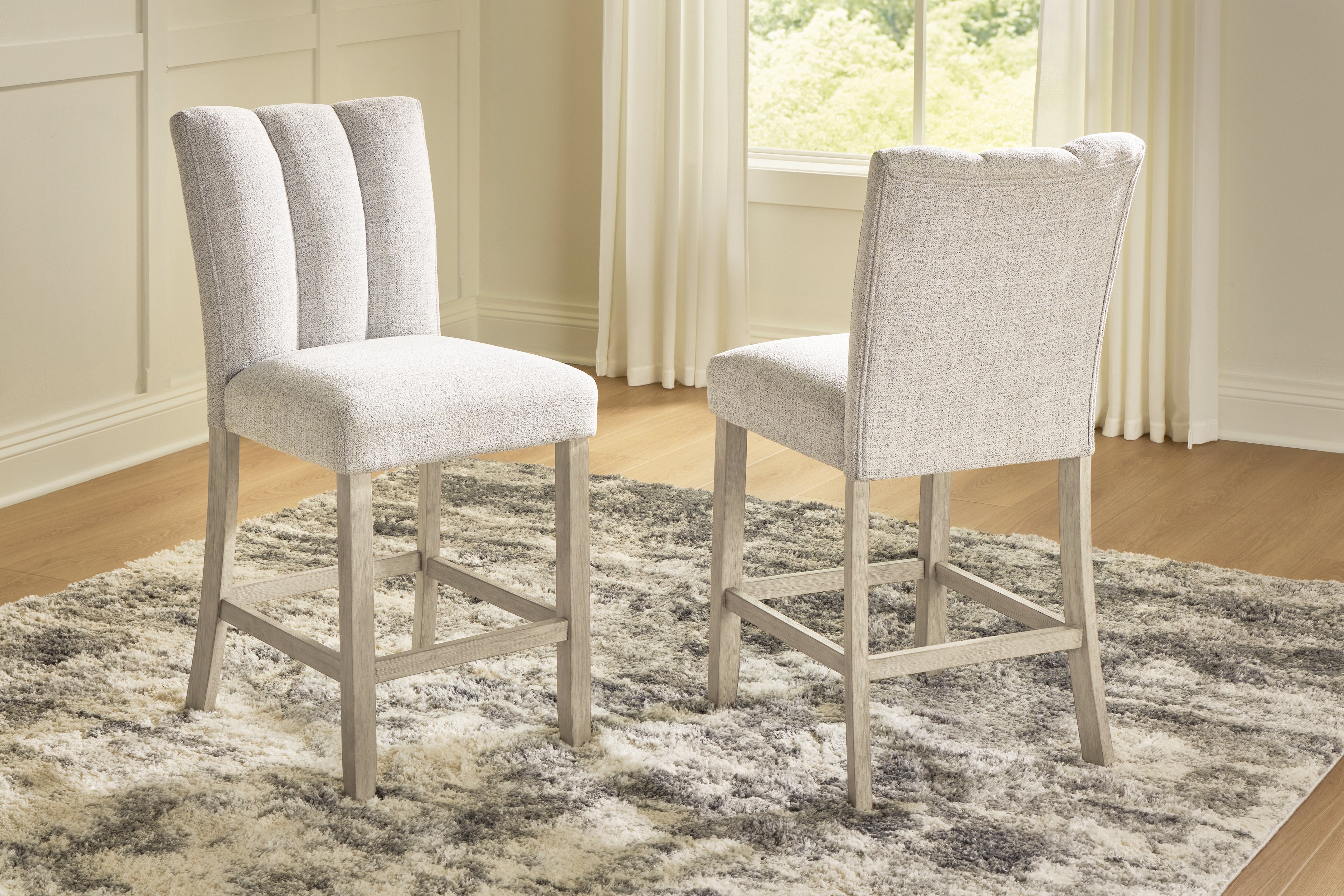 Hoover Furniture Outlet - Ashley Furniture - Larawyn Counter Height Barstool (Set of 2) - Counter Height Barstool (Set of 2) - PCD575-124X2