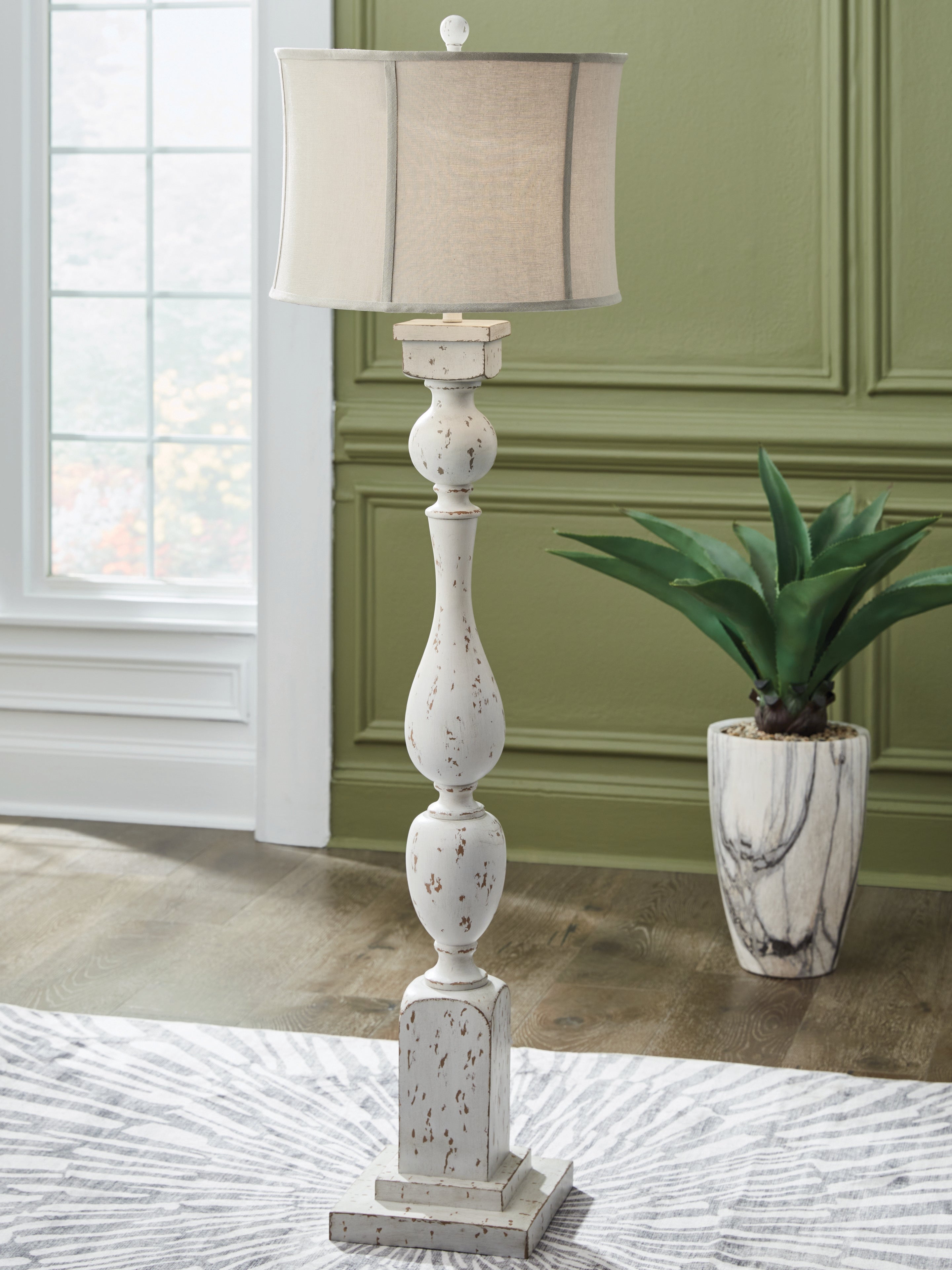 Hoover Furniture Outlet - Ashley Furniture - Madsbrook Floor Lamp - Poly Floor Lamp (1/CN) - L235921