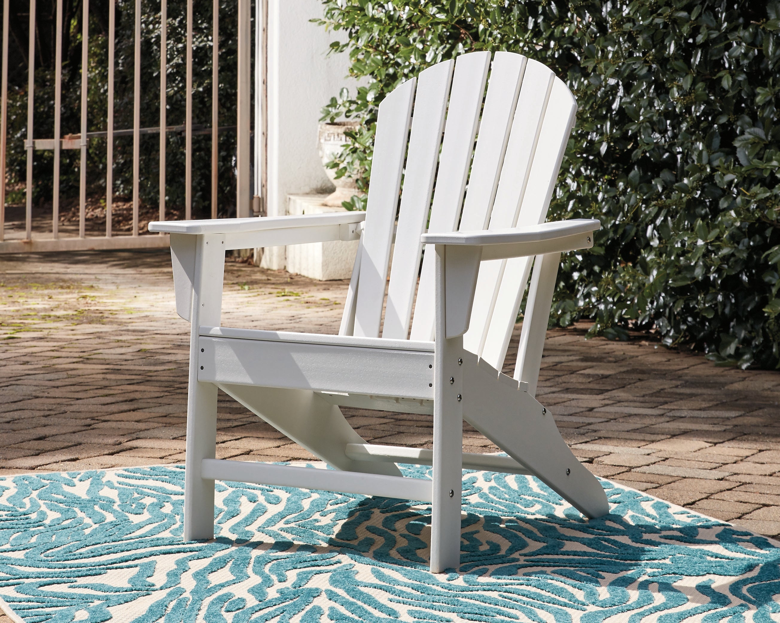 Hoover Furniture Outlet - Ashley Furniture - Sundown Treasure Adirondack Chair - Adirondack Chair - P011-898