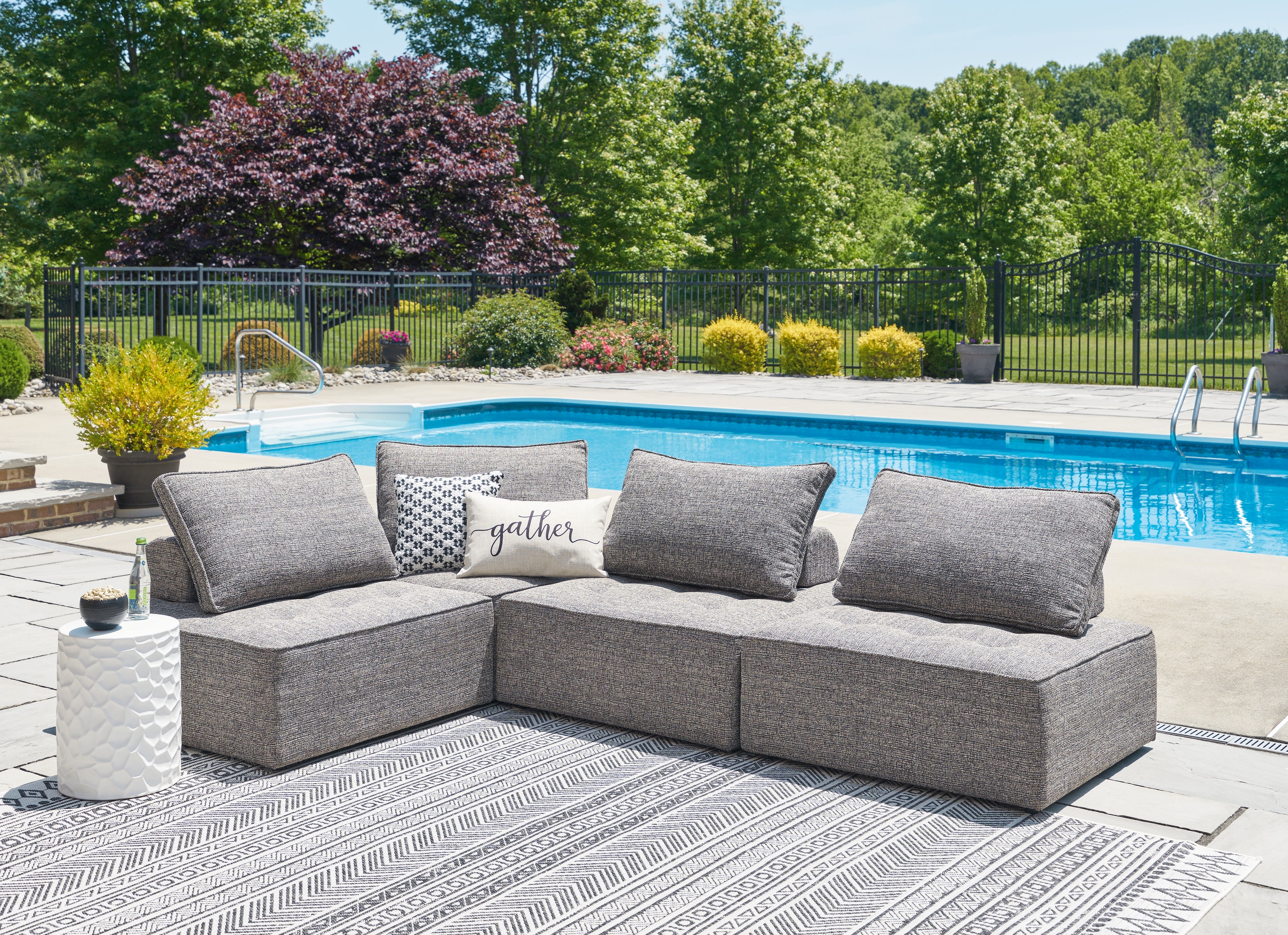 Hoover Furniture Outlet - Ashley Furniture - Bree Zee 4-Piece Outdoor Sectional - 4-Piece Outdoor Sectional - P160P8