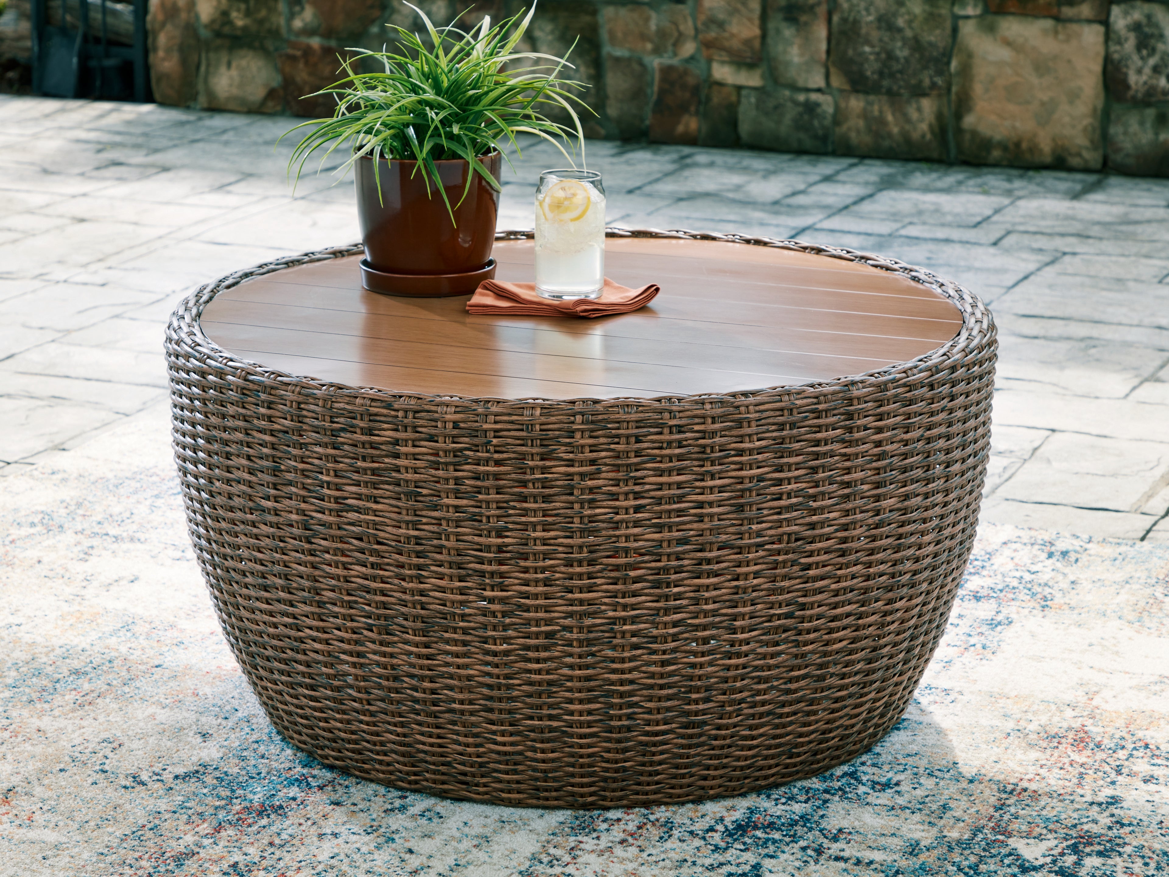 Hoover Furniture Outlet - Ashley Furniture - Double Point Outdoor Coffee Table - Round Cocktail Table - PCP503-708
