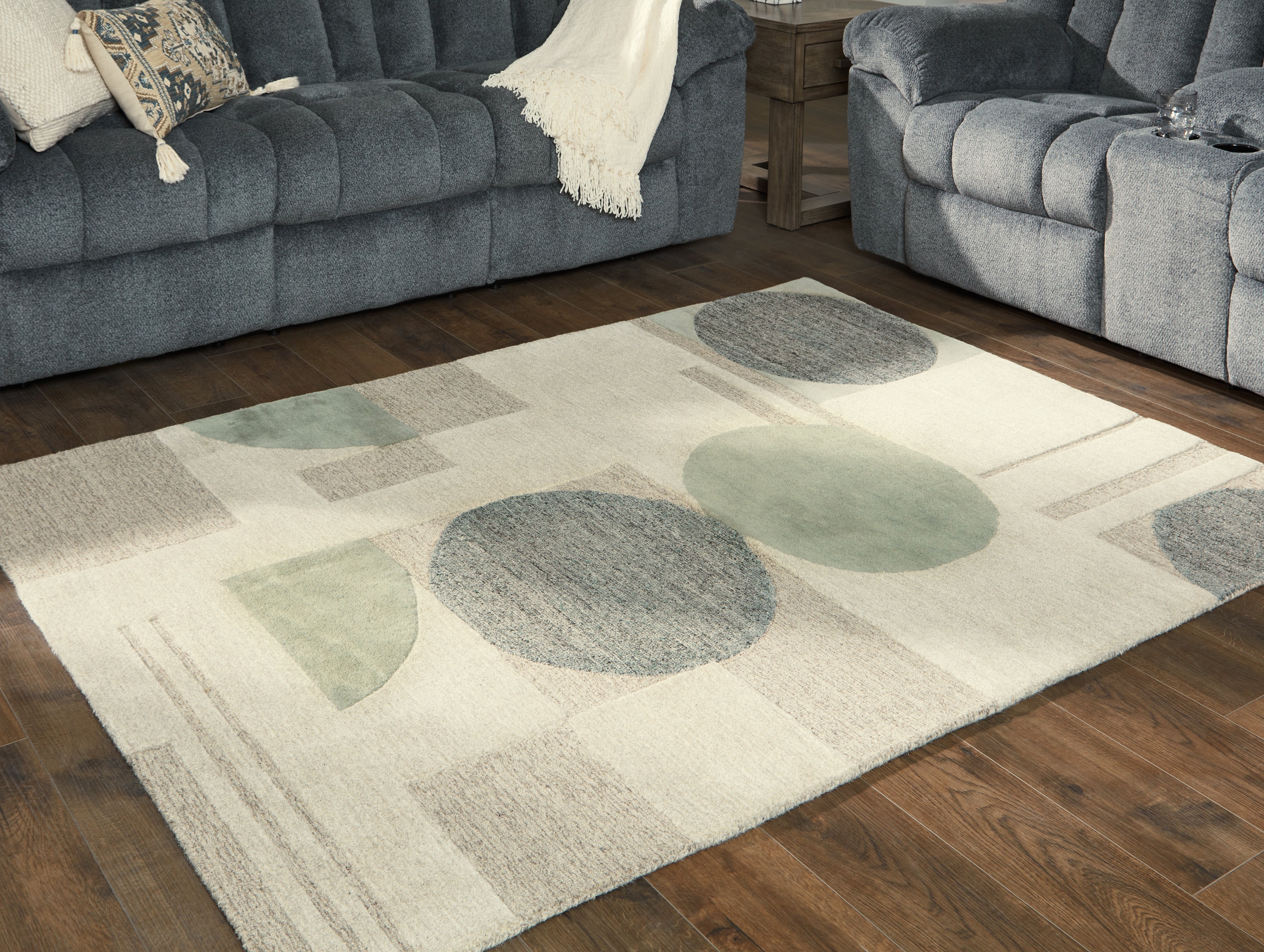 Hoover Furniture Outlet - Ashley Furniture - Dallane 5' x 7' Rug - 5' x 7' Rug - R406352