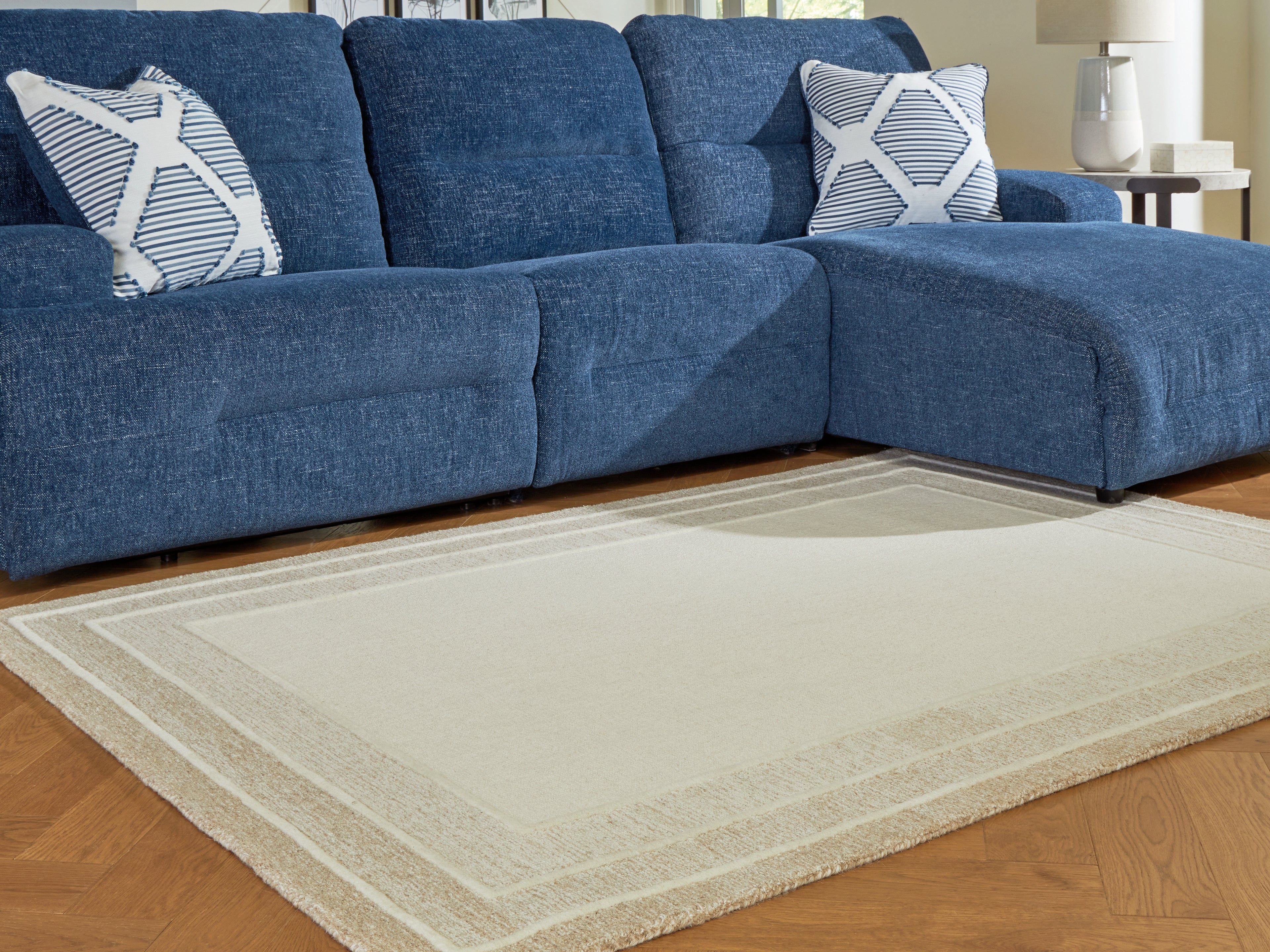 Hoover Furniture Outlet - Ashley Furniture - Teelgan Medium Rug - Medium Rug - R407312