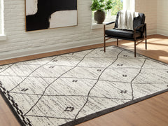 Hoover Furniture Outlet - Ashley Furniture - Fenriston Large Rug - Large Rug - R408301