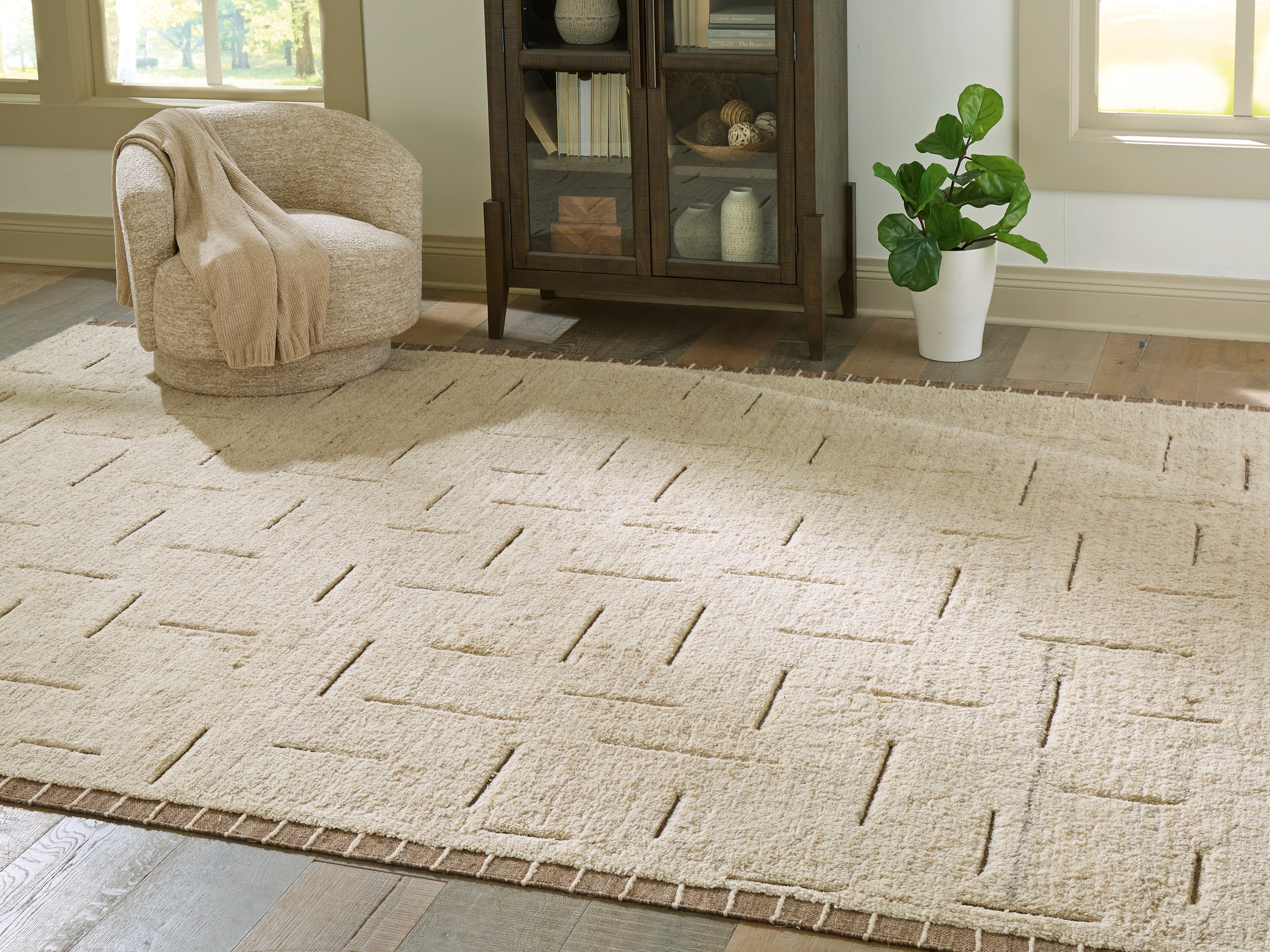 Hoover Furniture Outlet - Ashley Furniture - Clayman Extra Large Rug - Extra Large Rug - R408340