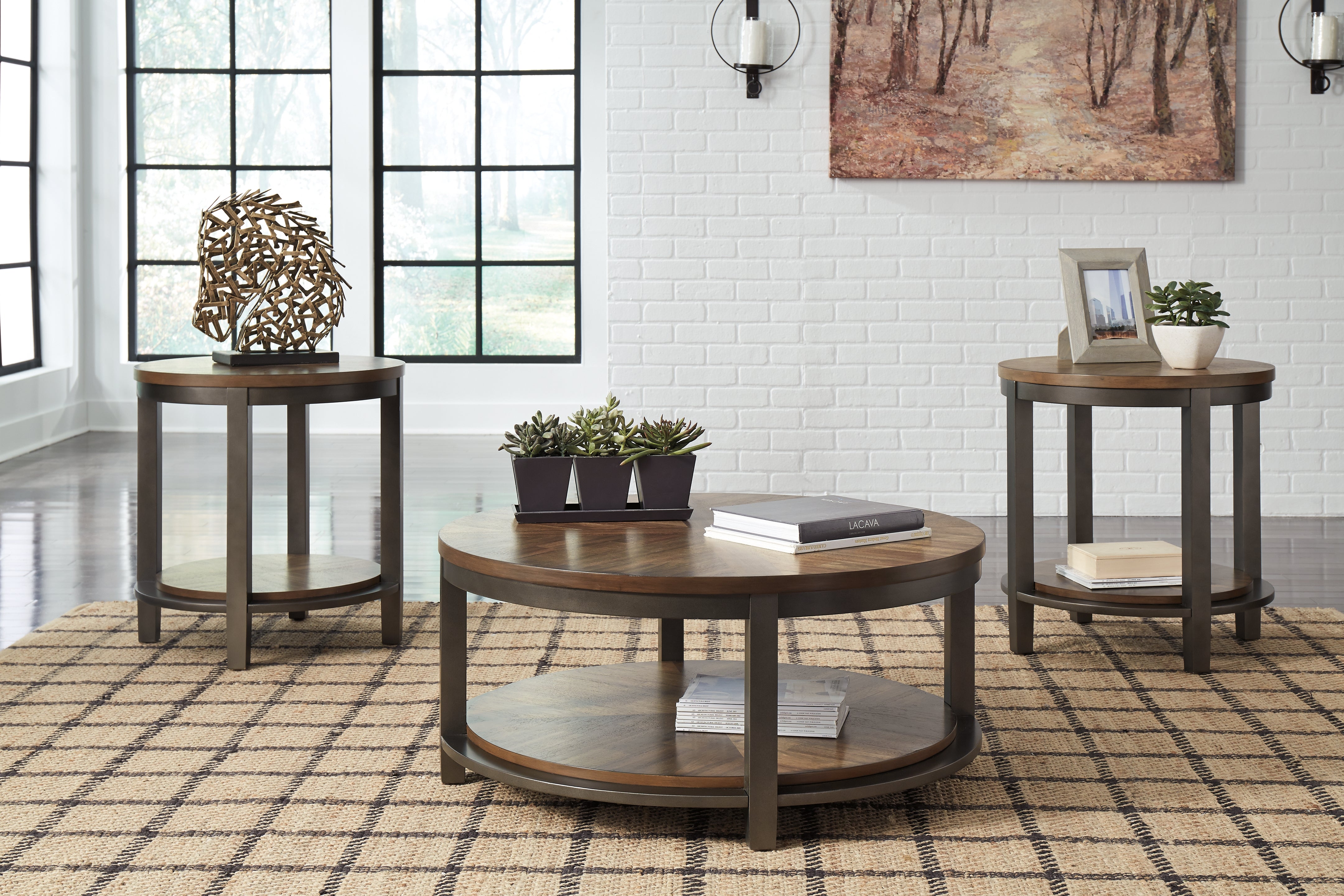 Hoover Furniture Outlet - Ashley Furniture - Roybeck Table (Set of 3) - Occasional Table Set (3/CN) - T411-13