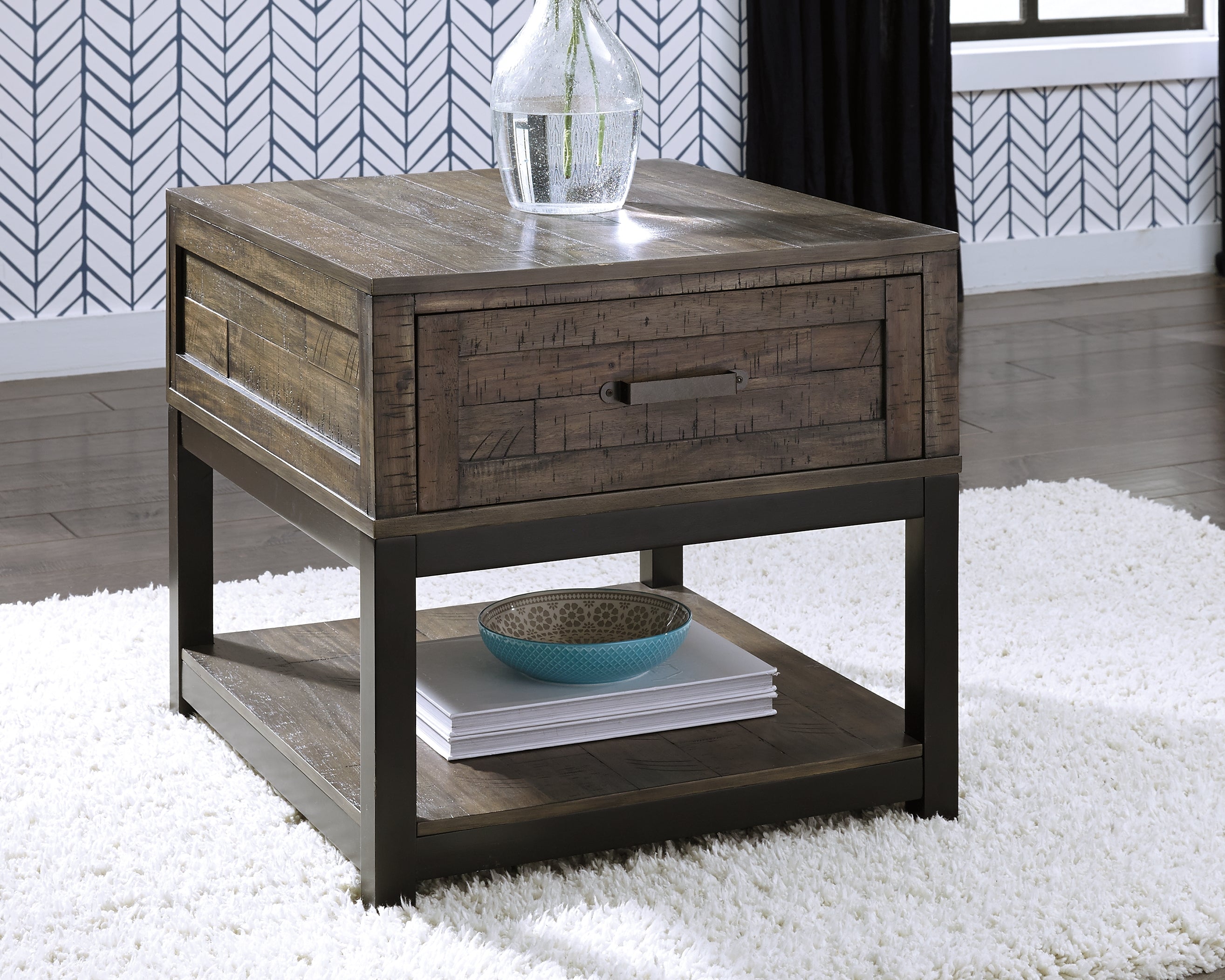 Hoover Furniture Outlet - Ashley Furniture - Johurst End Table - Rectangular End Table - T444-3