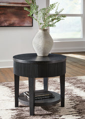 Hoover Furniture Outlet - Ashley Furniture - Marstream End Table - Round End Table - T551-6