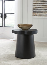 Hoover Furniture Outlet - Ashley Furniture - Wimbell End Table - Round End Table - T970-6