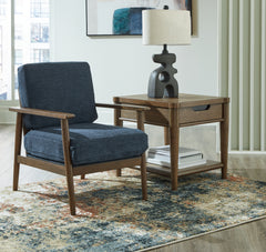 Hoover Furniture Outlet - Ashley Furniture - Bixler Accent Chair - Showood Accent Chair - 2610660