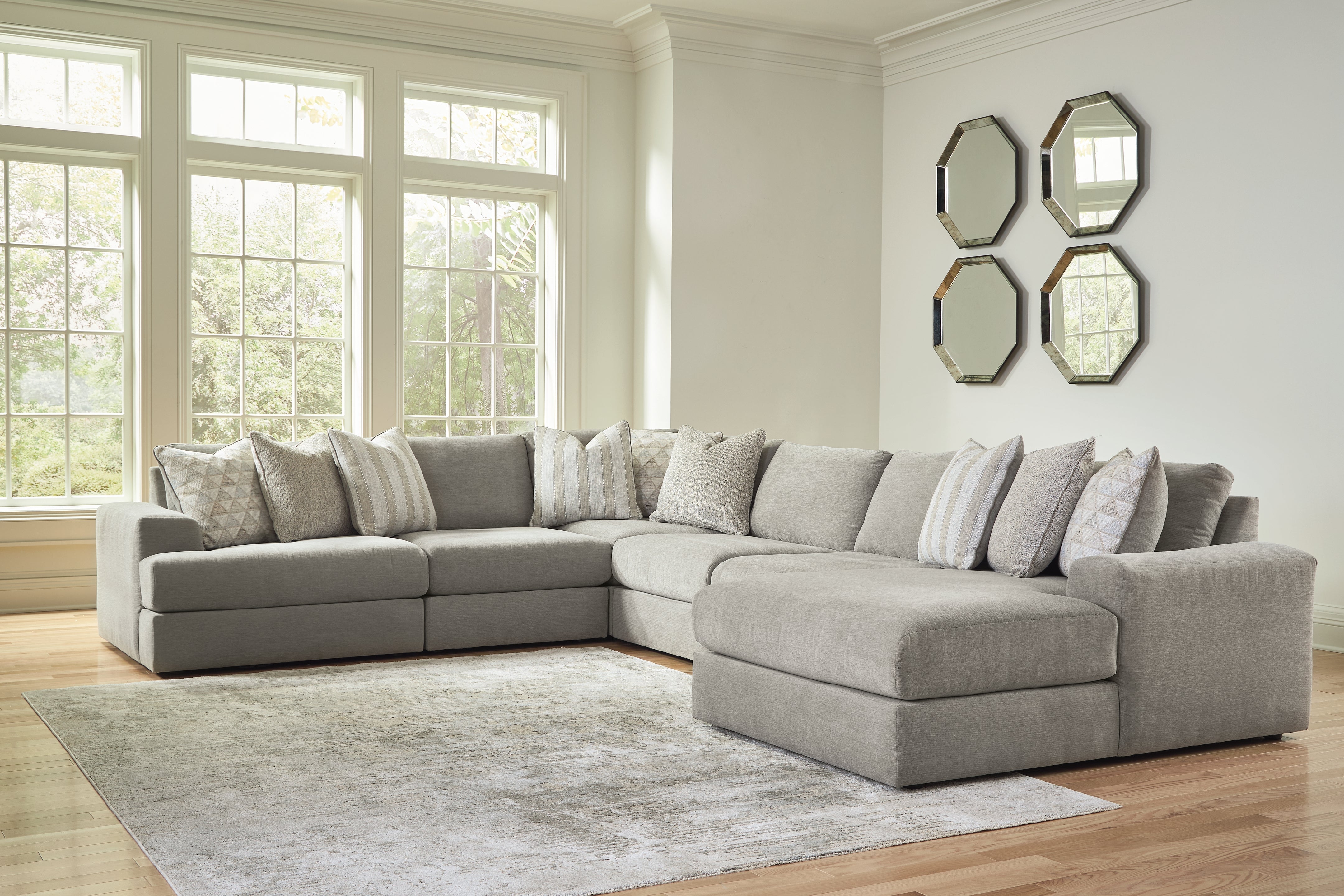 Hoover Furniture Outlet - Ashley Furniture - Avaliyah 6-Piece Sectional with Chaise - RAF 6-Piece Sectional with Chaise / Ash - 58103S12