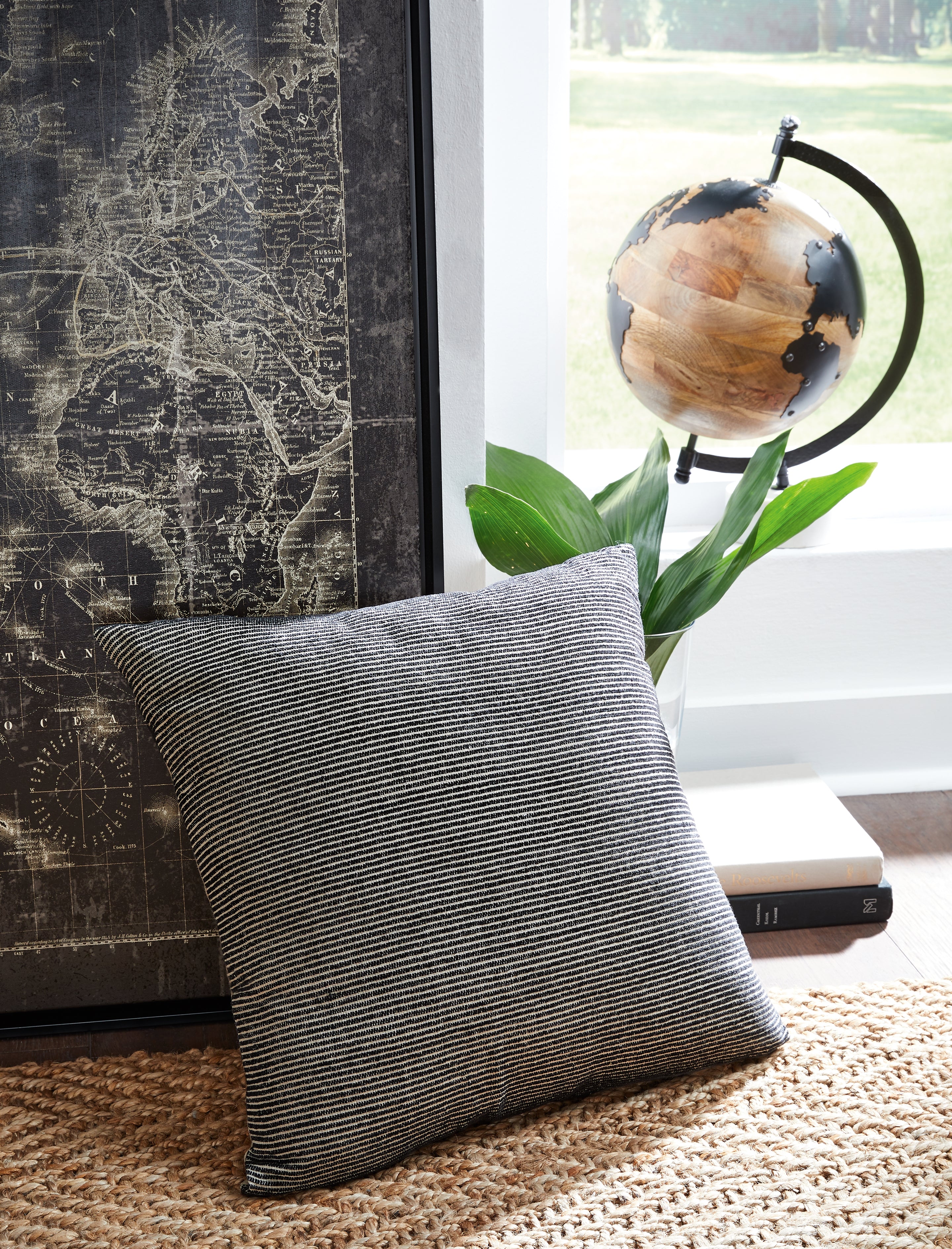 Hoover Furniture Outlet - Ashley Furniture - Edelmont Pillow (Set of 4) - Pillow (4/CS) / Black/Linen - A1000962