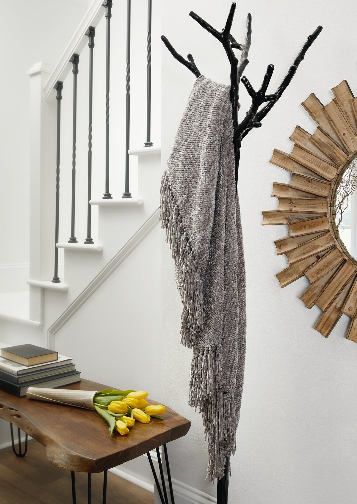 Hoover Furniture Outlet - Ashley Furniture - Tamish Throw (Set of 3) - Throw (3/CS) / Gray - A1001026