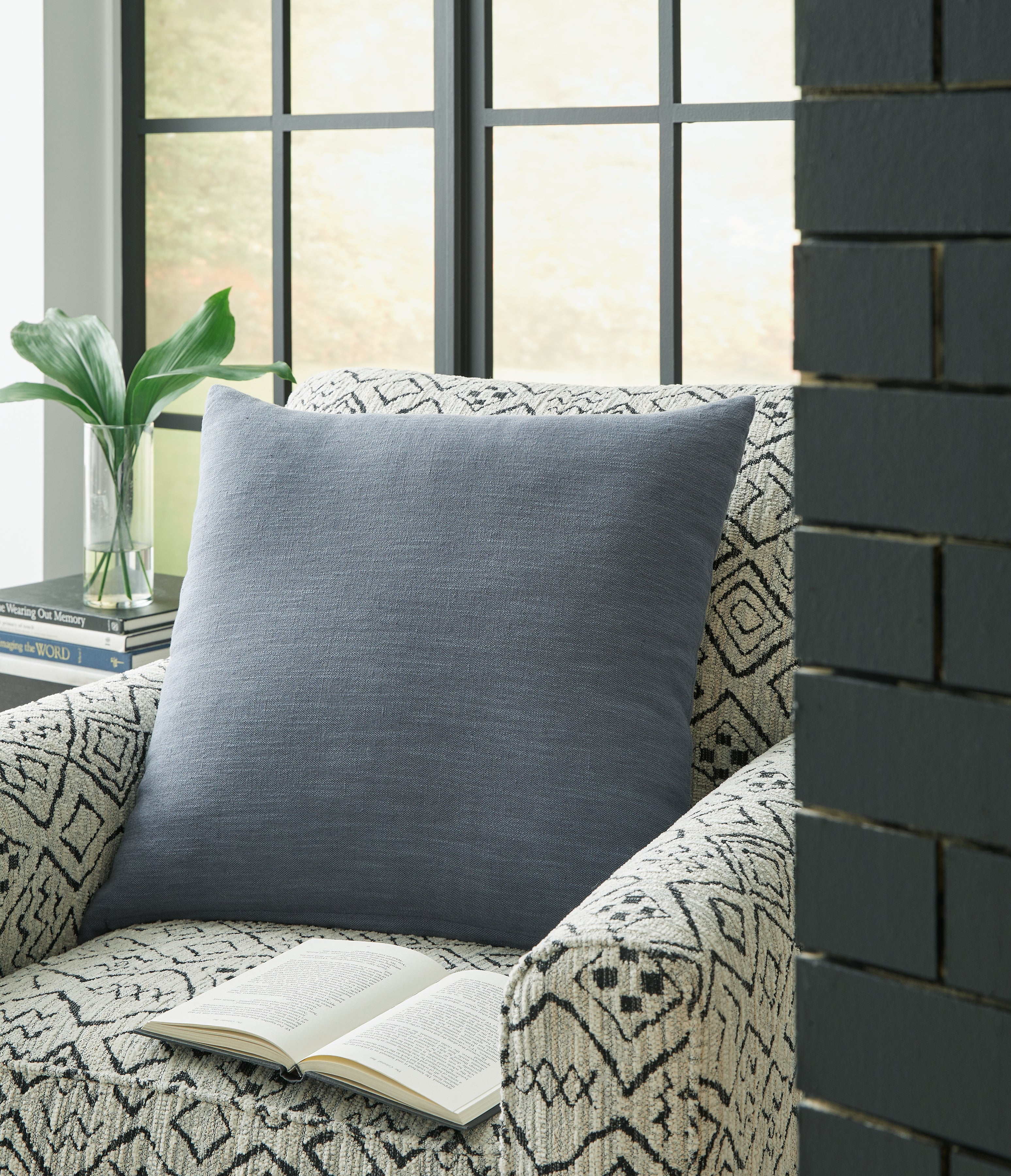 Hoover Furniture Outlet - Ashley Furniture - Thaneville Pillow - Pillow / Blue - A1001041P