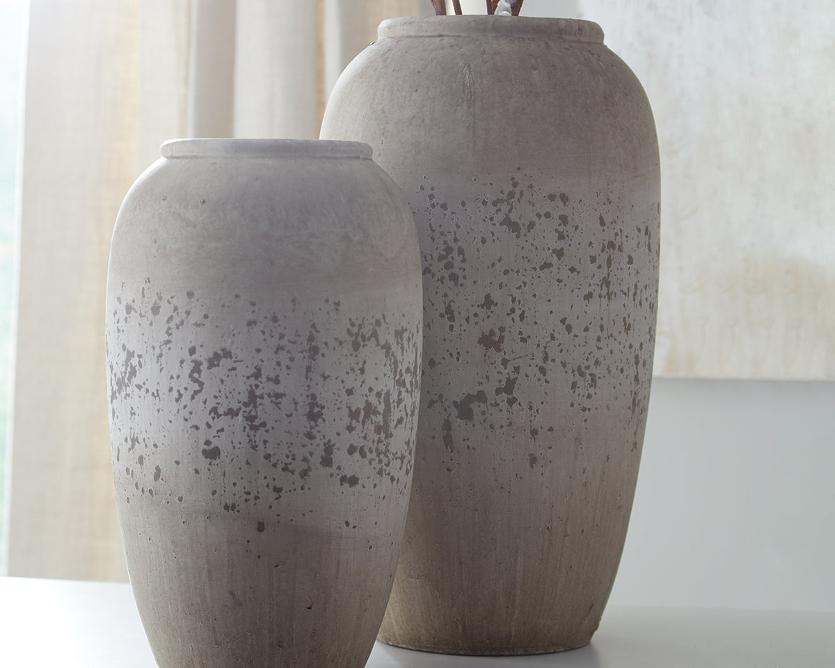 Hoover Furniture Outlet - Ashley Furniture - Dimitra Vase (Set of 2) - Vase Set (Set of 2) / Brown/Cream - A2000110