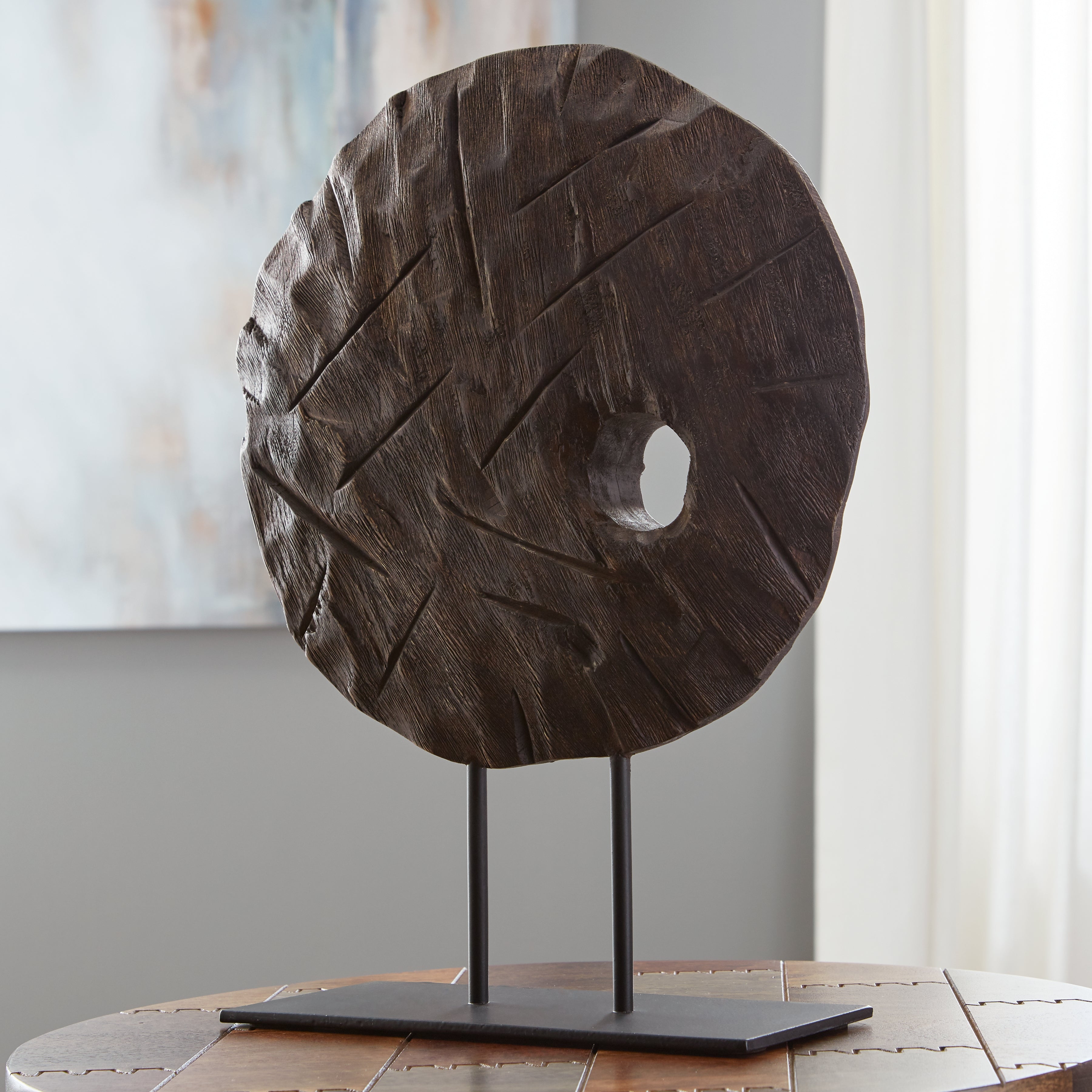 Hoover Furniture Outlet - Ashley Furniture - Dashburn Sculpture - Sculpture / Brown/Black - A2000562