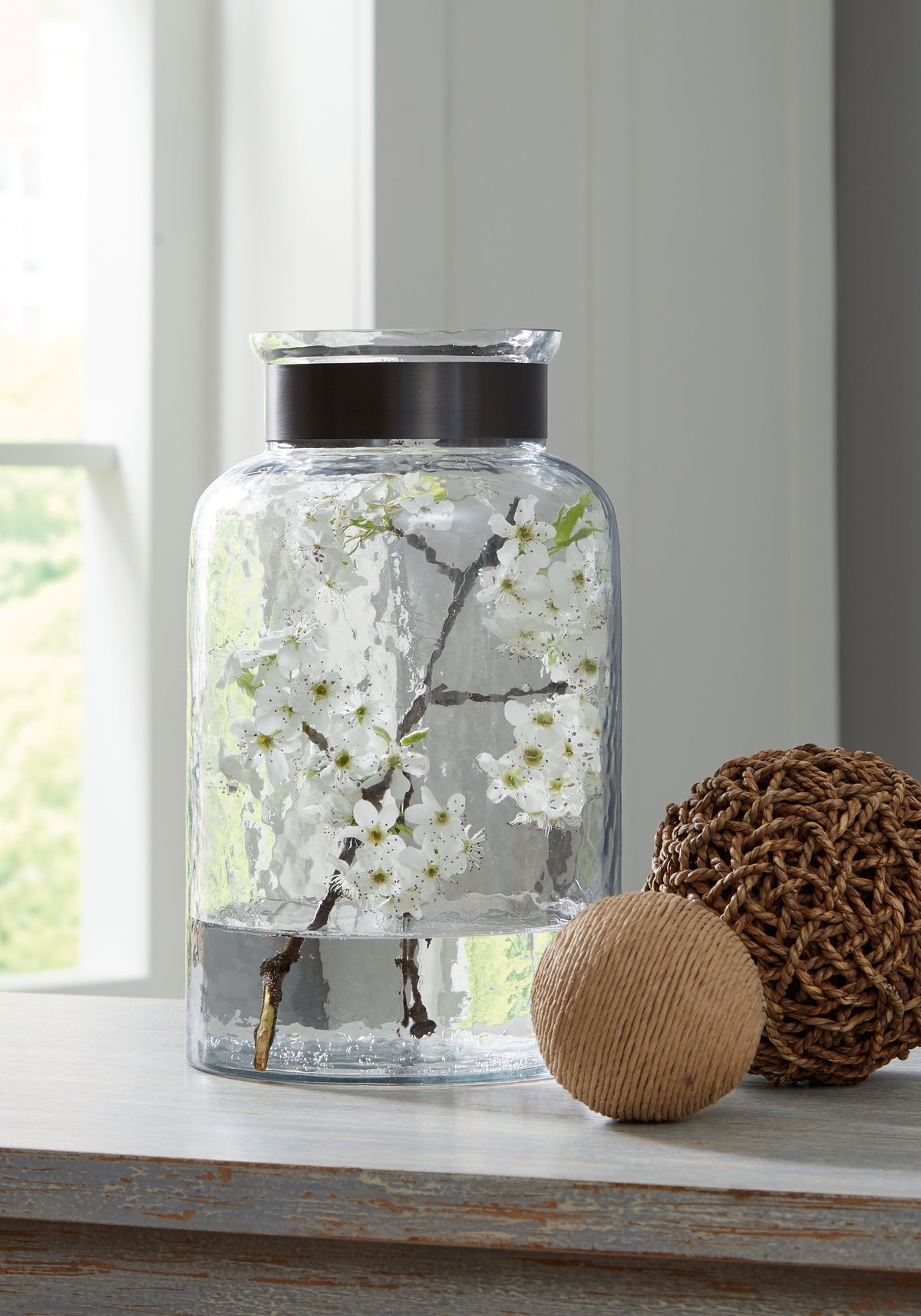 Hoover Furniture Outlet - Ashley Furniture - Lukasvale Vase - Vase / Clear/Pewter Finish - A2000585