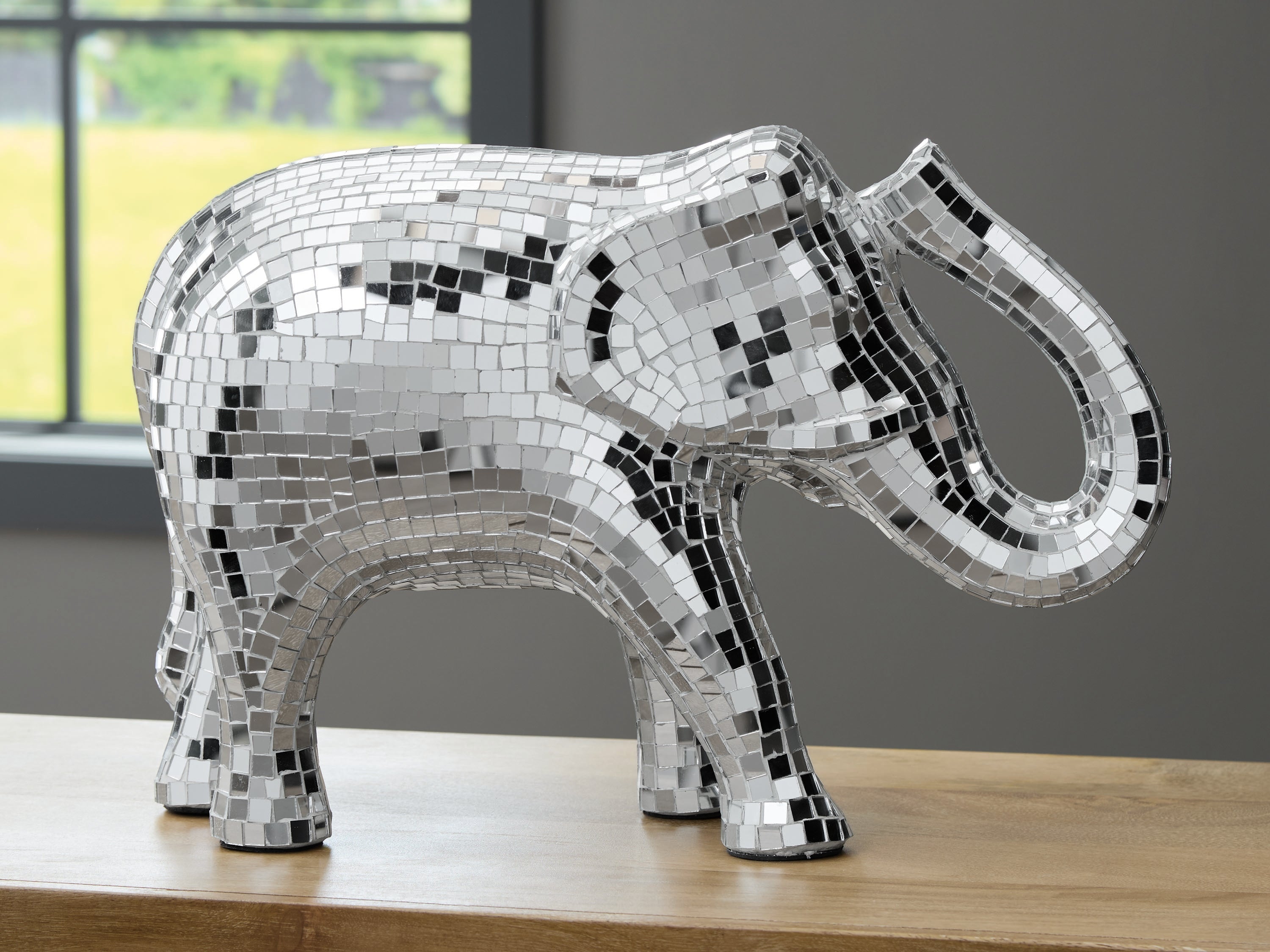 Hoover Furniture Outlet - Ashley Furniture - Hallmont Sculpture - Sculpture - A2000834