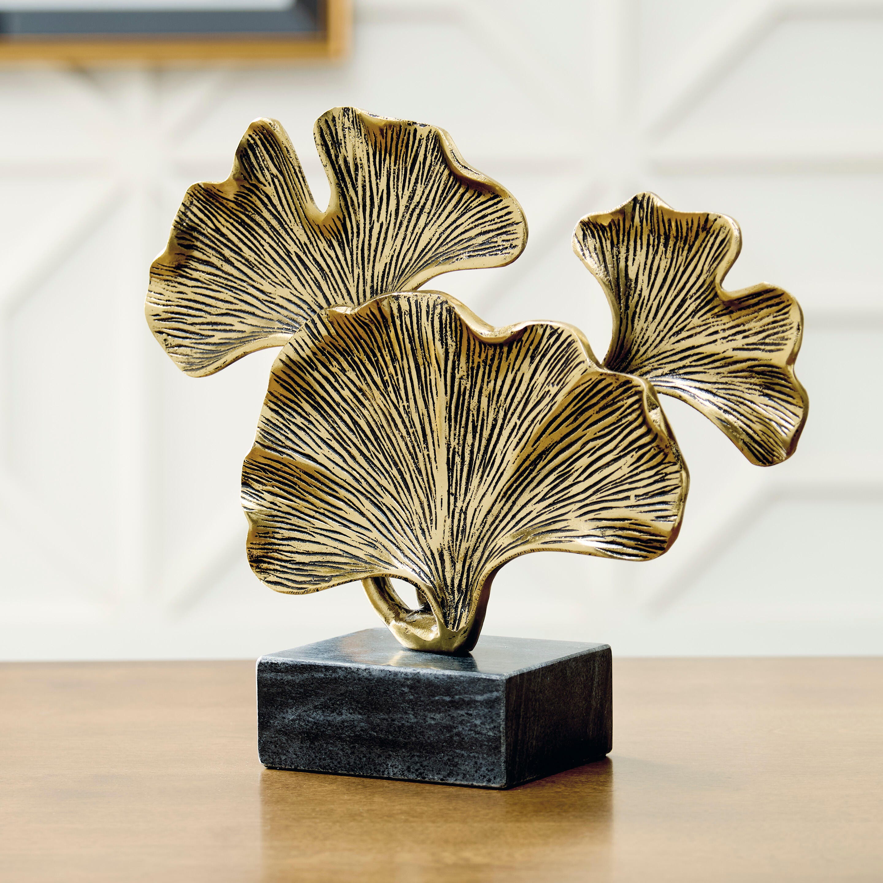 Hoover Furniture Outlet - Ashley Furniture - Collridge Sculpture - Sculpture - A2000941