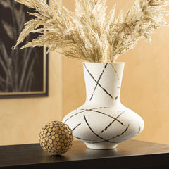 Hoover Furniture Outlet - Ashley Furniture - Brockford Vase - Vase - A2000949
