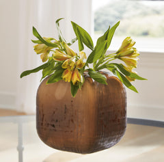 Hoover Furniture Outlet - Ashley Furniture - Capard Indoor/Outdoor Vase - I/O Vase - A2900003
