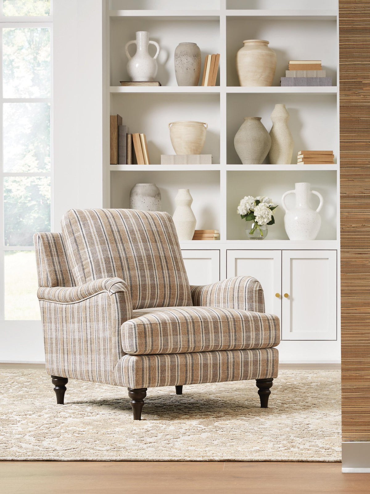 Hoover Furniture Outlet - Ashley Furniture - Wardington Accent Chair - Accent Chair - A3000843