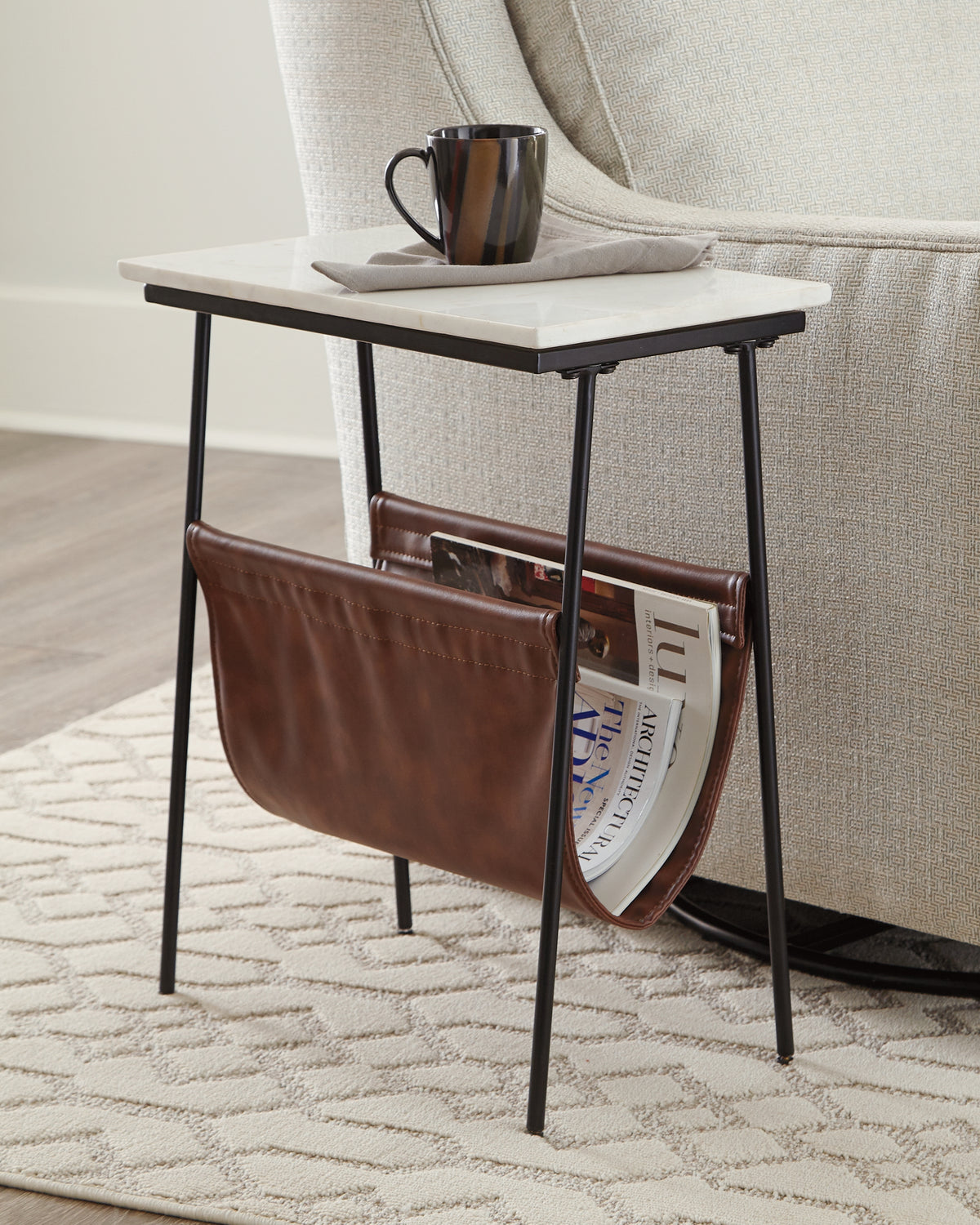 Hoover Furniture Outlet - Ashley Furniture - Etanbury Accent Table - Accent Table - A4000254