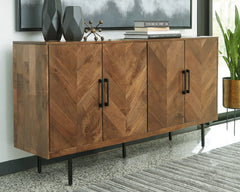 Hoover Furniture Outlet - Ashley Furniture - Prattville Accent Cabinet - Accent Cabinet / Brown - A4000308